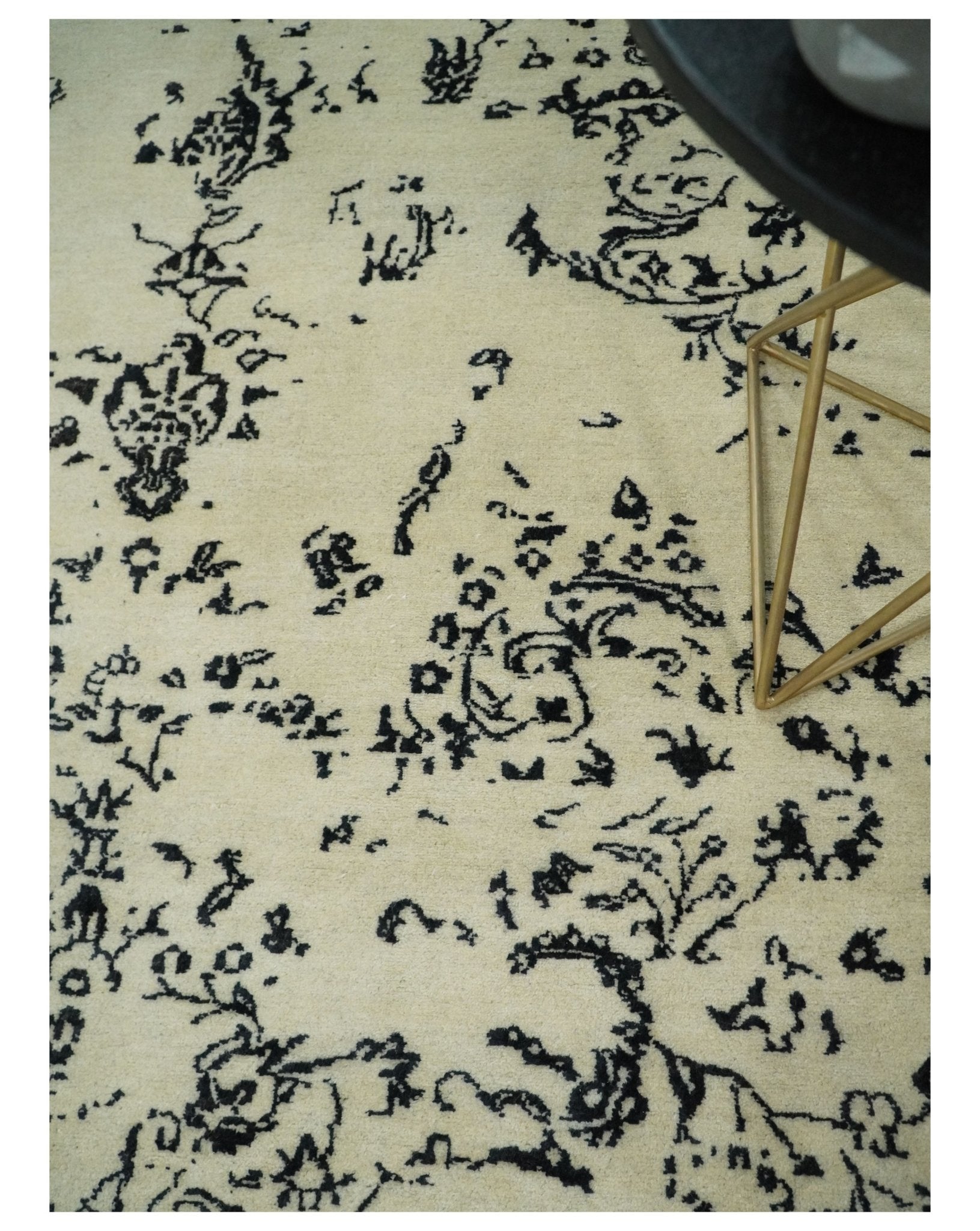 8x10 Fine Hand Knotted Beige and Black Traditional Vintage Persian Antique Wool Rug | AGR35 - Nuvé