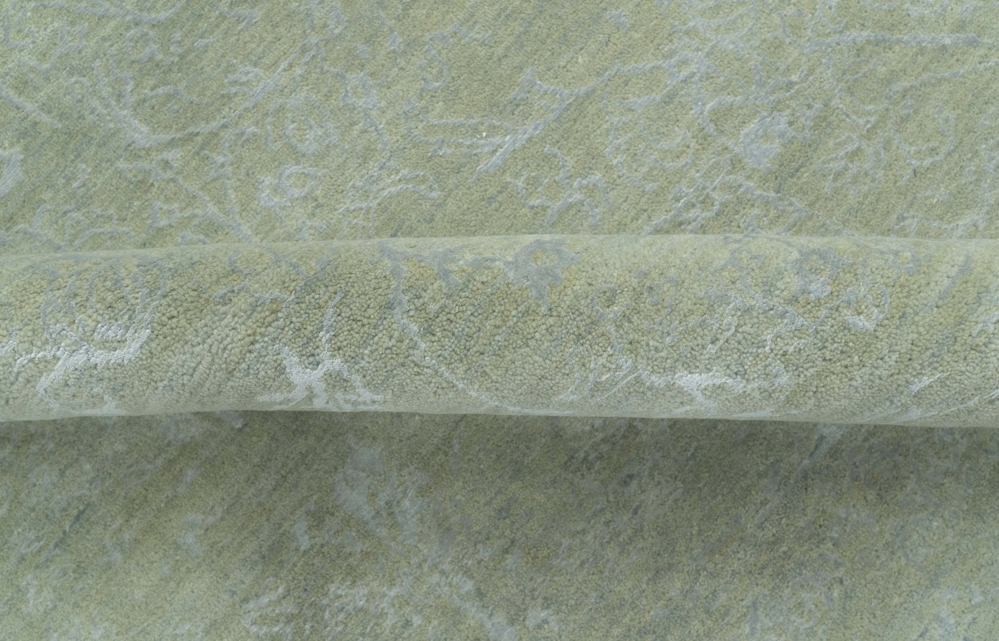 8X10 Fine Hand Knotted Green And Gray Modern abstract Design Wool and Art Silk Rug - Nuvé