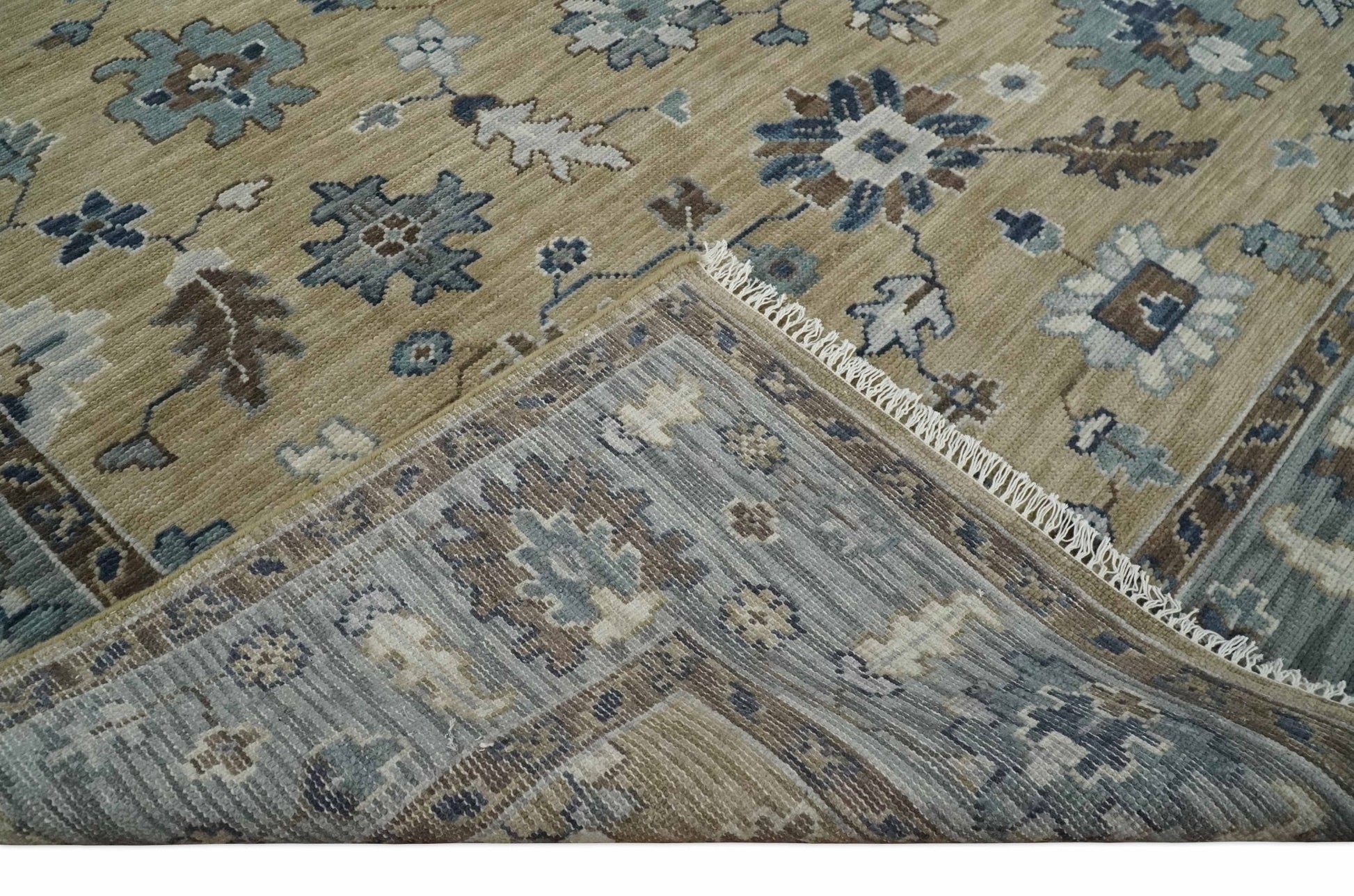 8x10 Traditional Beige and Gray Antique Style Floral Hand knotted Wool Area Rug - Nuvé