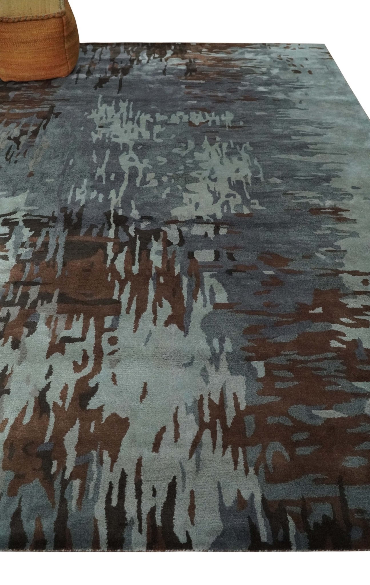 8x11 Gray, Silver and Brown Modern Abstract Hand Tufted wool and Art silk Area Rug - Nuvé