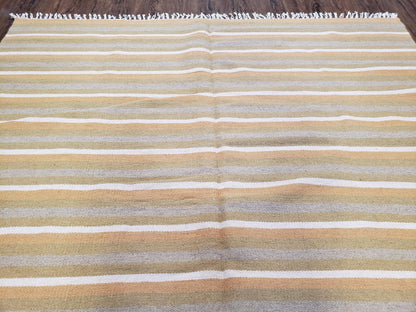 New Indian Kilim Area Rug, 6x8 - 7x8 South American Style Blanket, Striped Indian Wool Hand-Woven Flat Weave 6x9 Bedroom Rug, Ivory Ochre - Nuvé