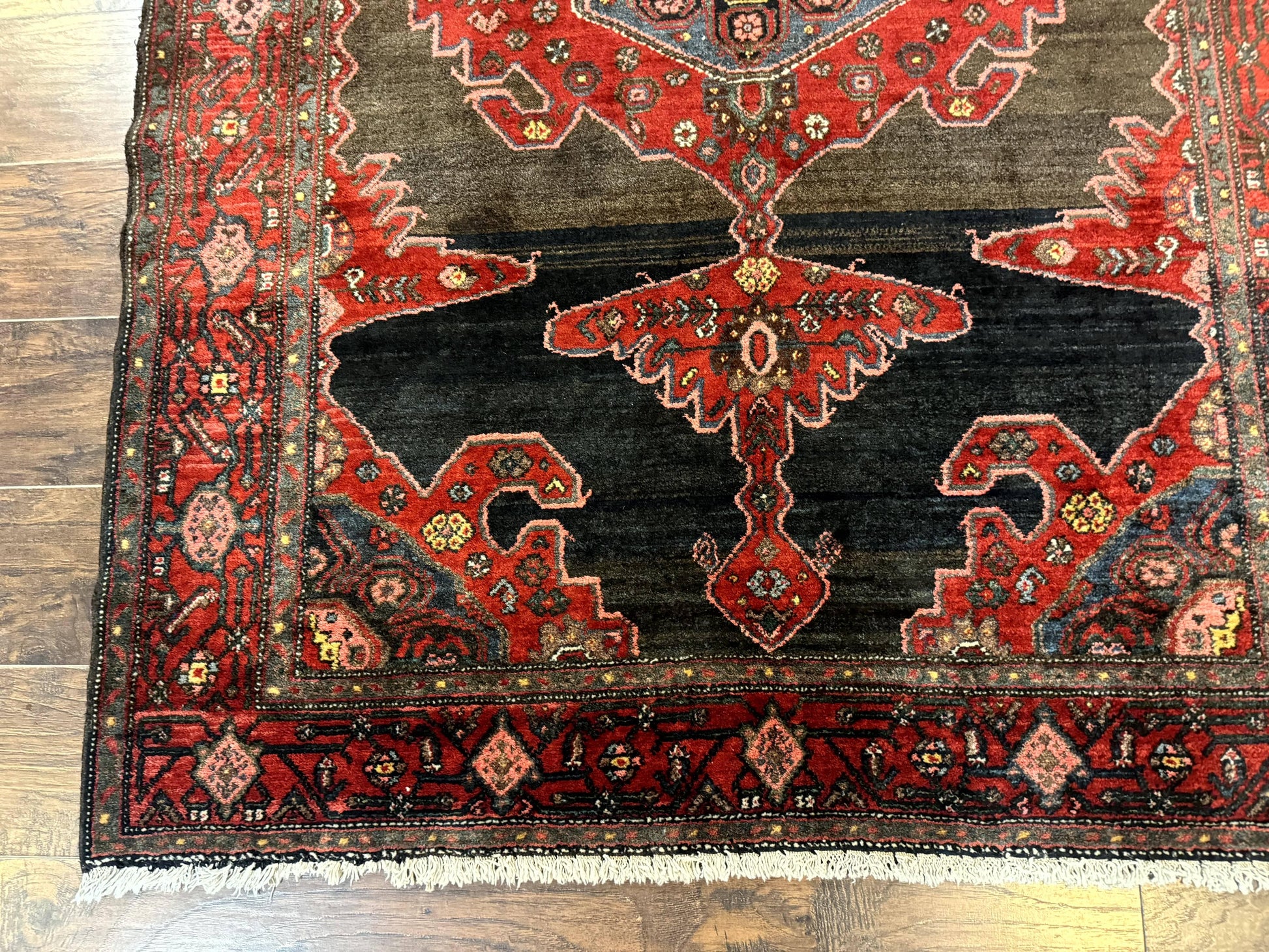 Antique Persian Tribal Rug 5x7, Geometric Wool Carpet, Kurdish Senneh Rug - Nuvé