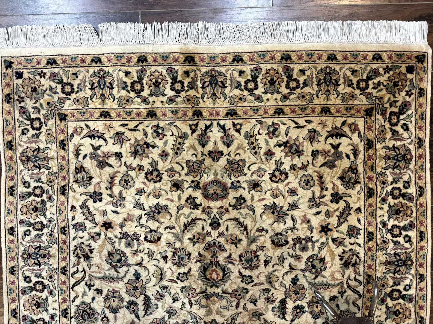 Pak Persian Rug 4x6 - Nuvé