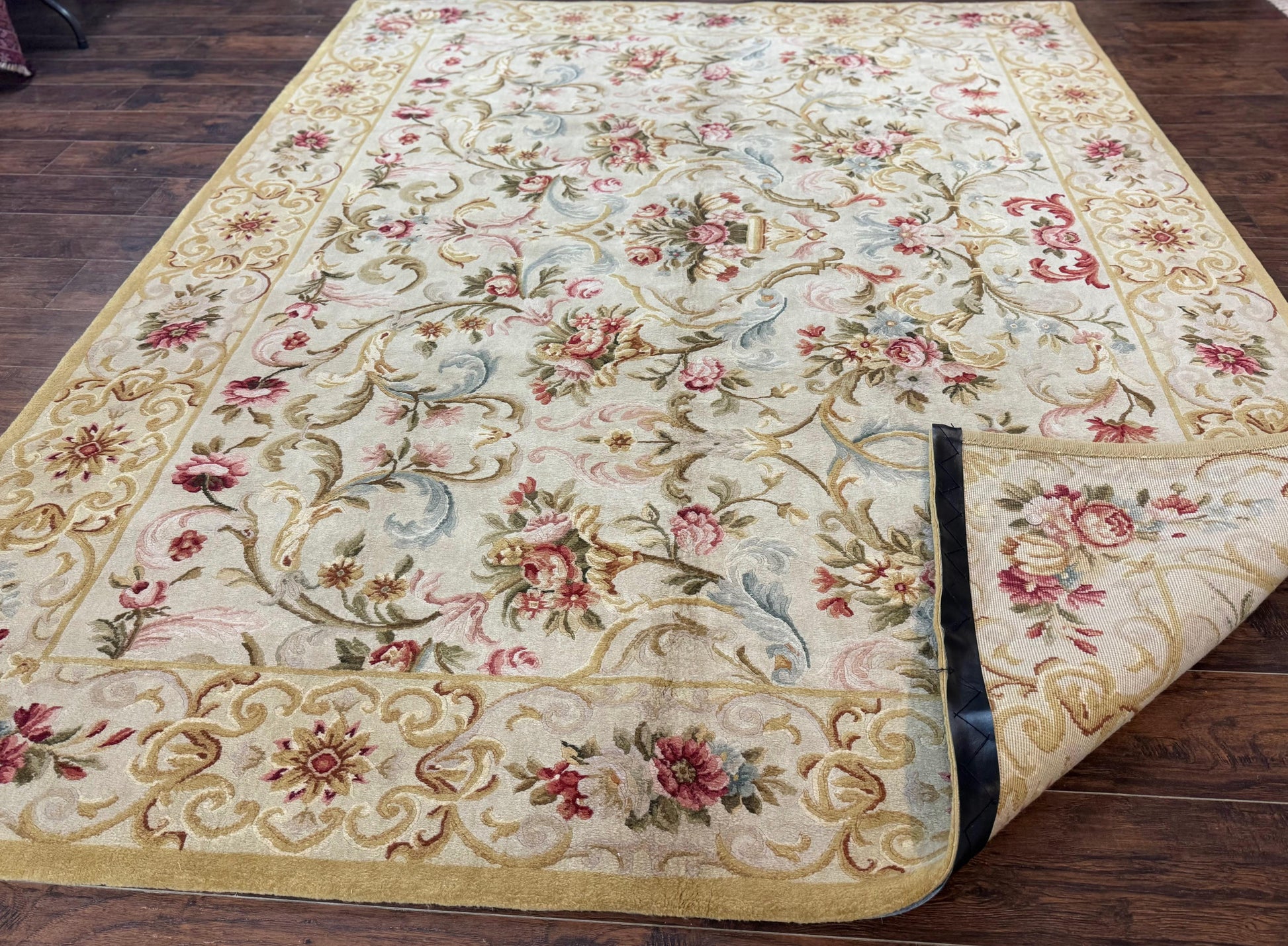 Aubusson Rug 8x10, French European Design, Vintage Handmade Wool Carpet, Aubusson Rug with Pile, Floral - Nuvé