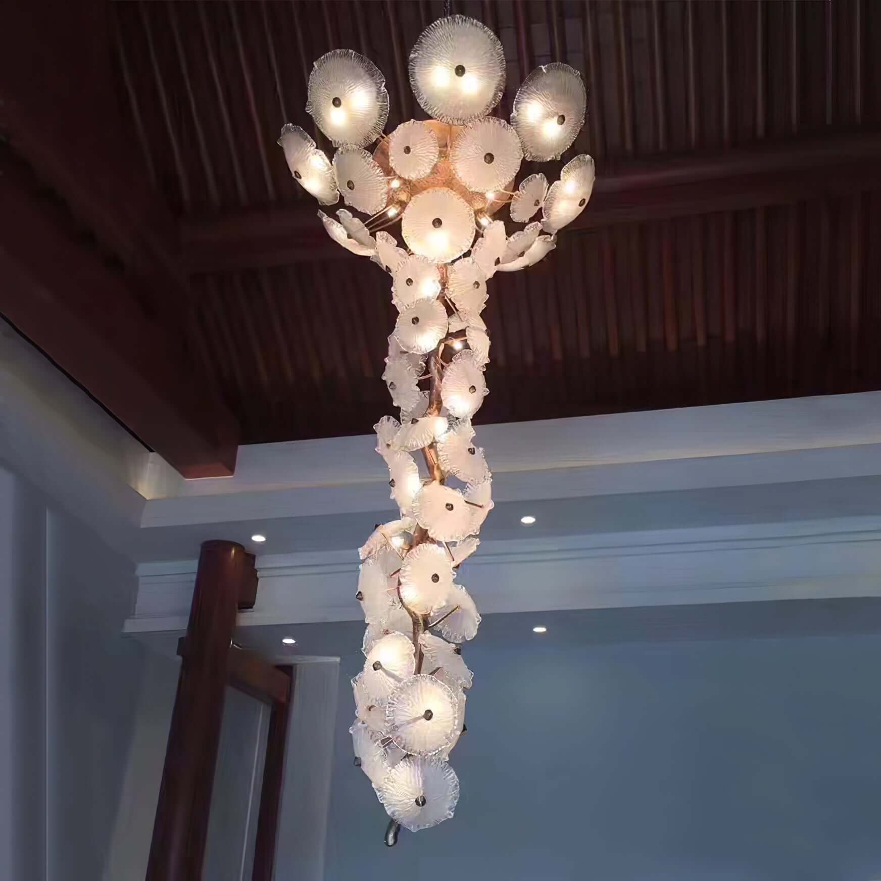 Nenufar Water Lily Chandelier - Nuvé