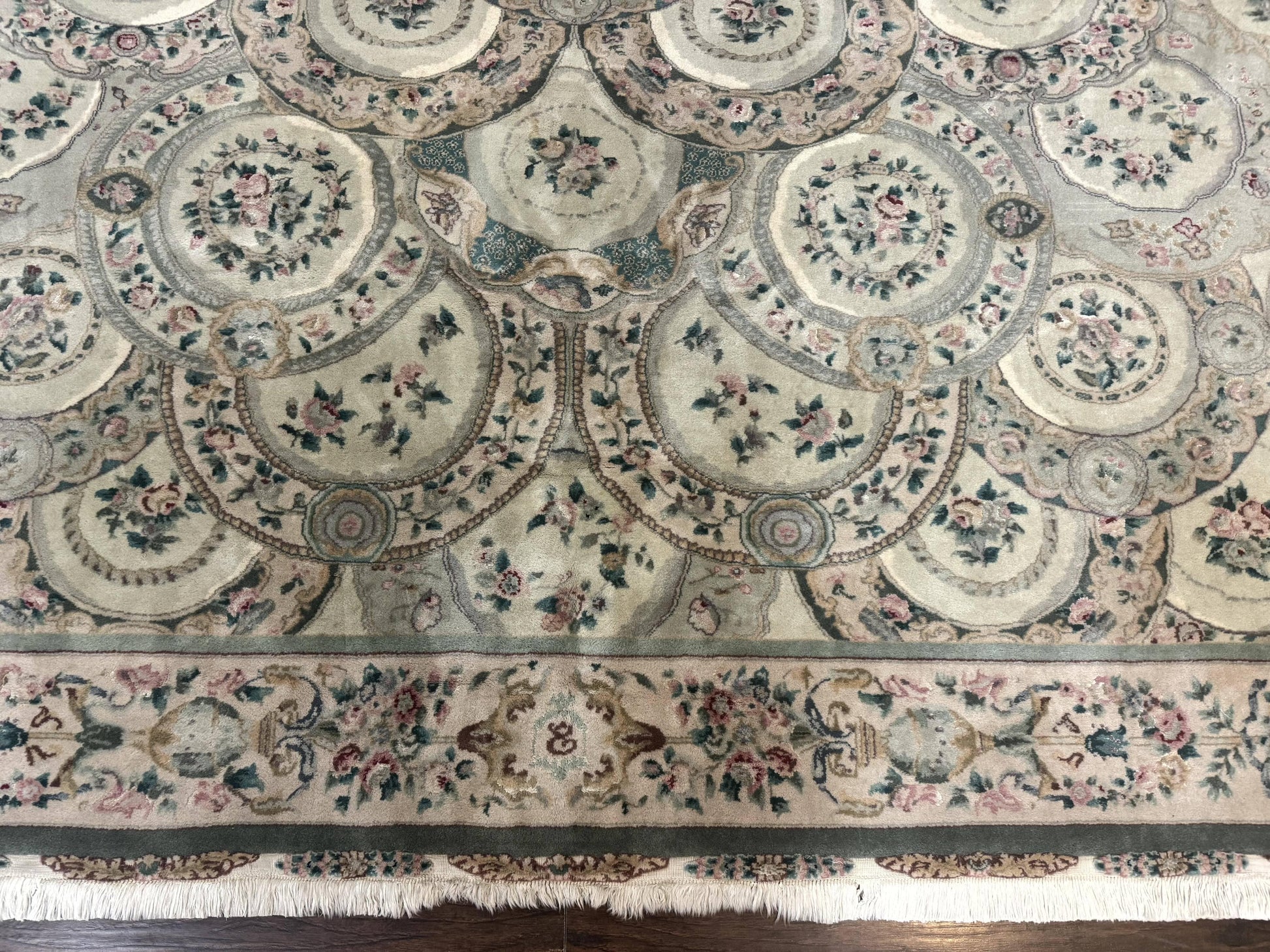 Pak Persian Rug 9x12, Wool with Silk Highlights, European Design, Floral, Green - Nuvé