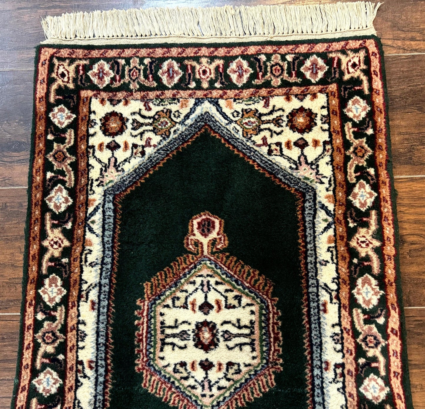 Small Indo Persian Dark Green Rug 2x3, Geometric Semi Open Field - Nuvé