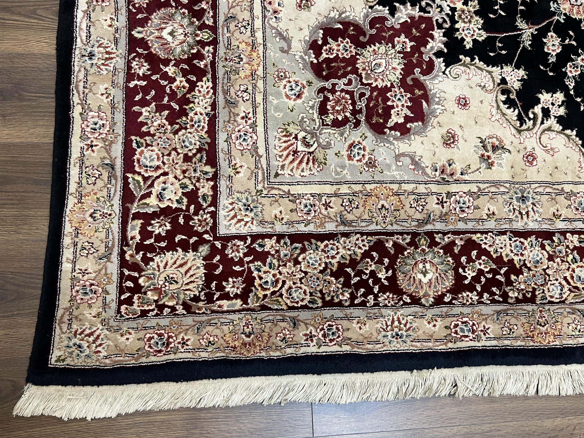 Pak Persian Rug 8.8 x 10.6, Floral Medallion, Wool and Silk Hand Knotted Fine Oriental Carpet, Elegant Rug, Black Gray Burgundy, Room Sized - Nuvé