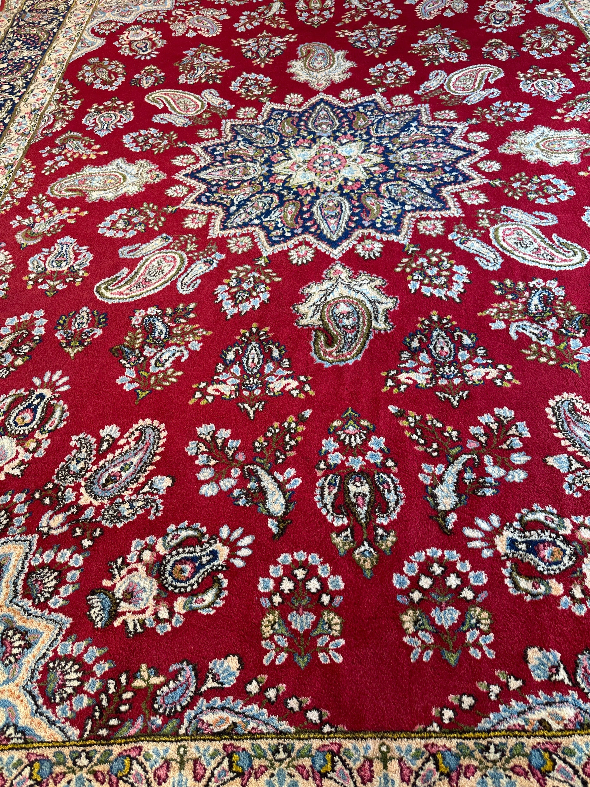 Vintage Kirman Persian Rug | 9’9” x 14’ | Thick Full-Pile Wool | Circa 1960 | K2029 - Nuvé