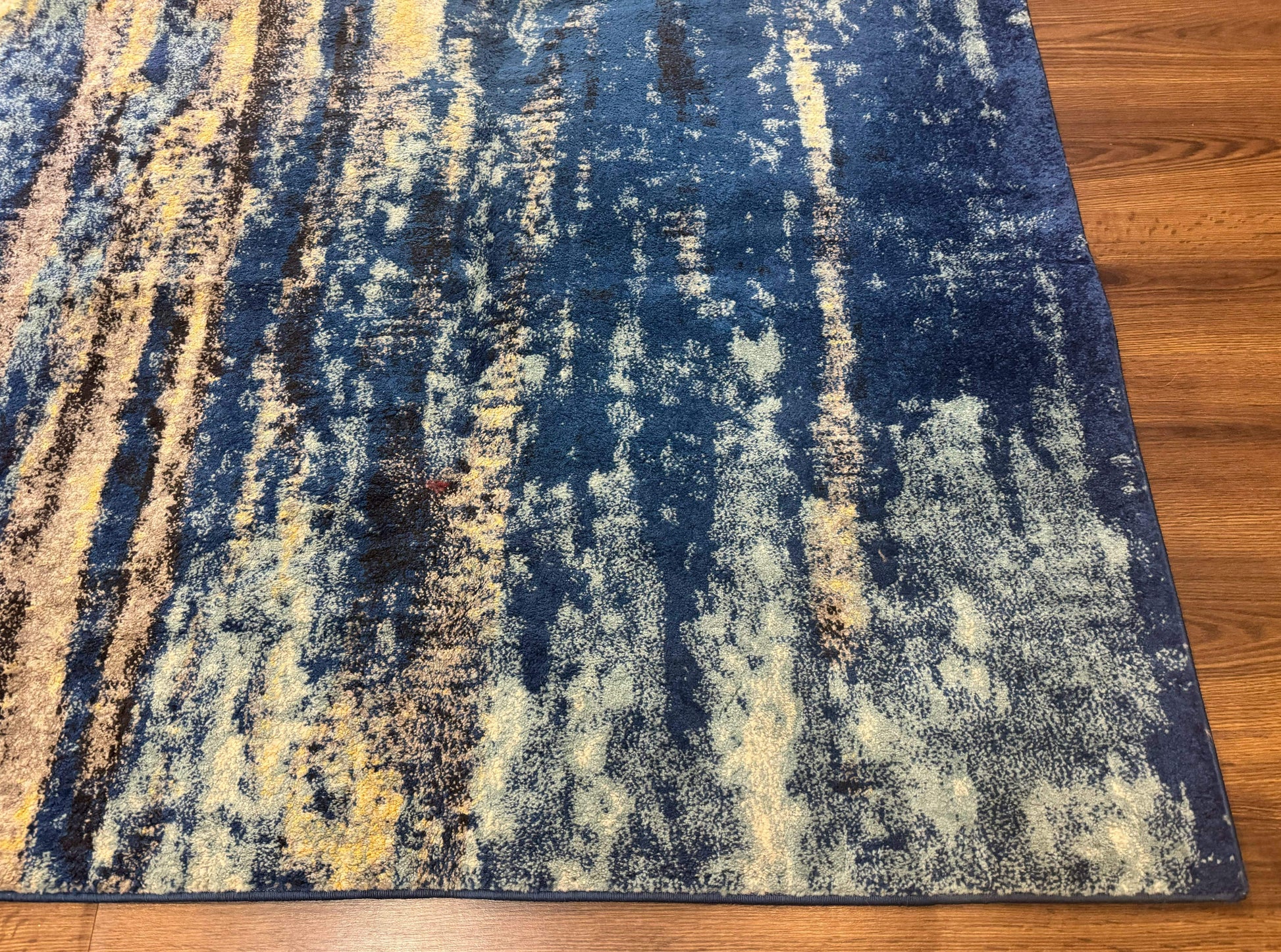 Modern Abstract Blue Area Rug 8x11 ft - Nuvé