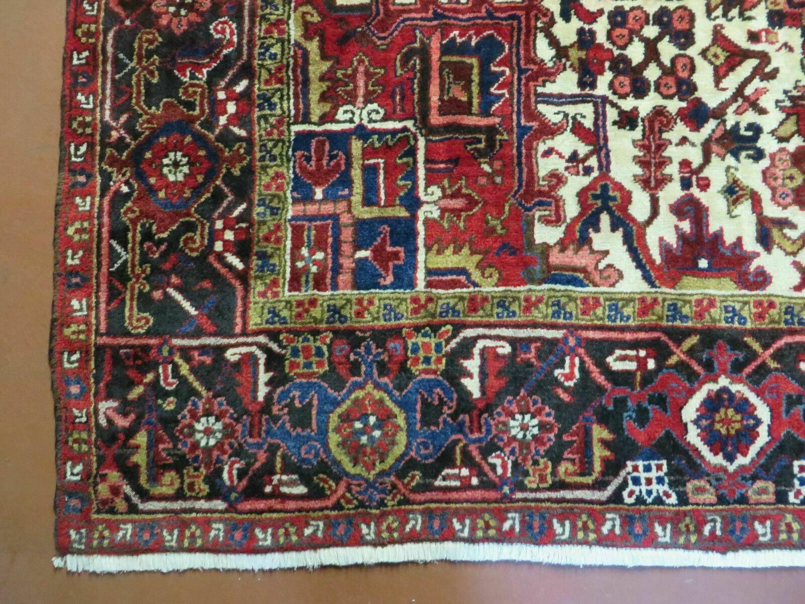Wonderful Persian Heriz Rug 8.6 x 11, Geometric Heriz Carpet, Semi Antique Decorative Area Rug, Red Ivory Dark Blue Handmade Wool Room Sized - Nuvé