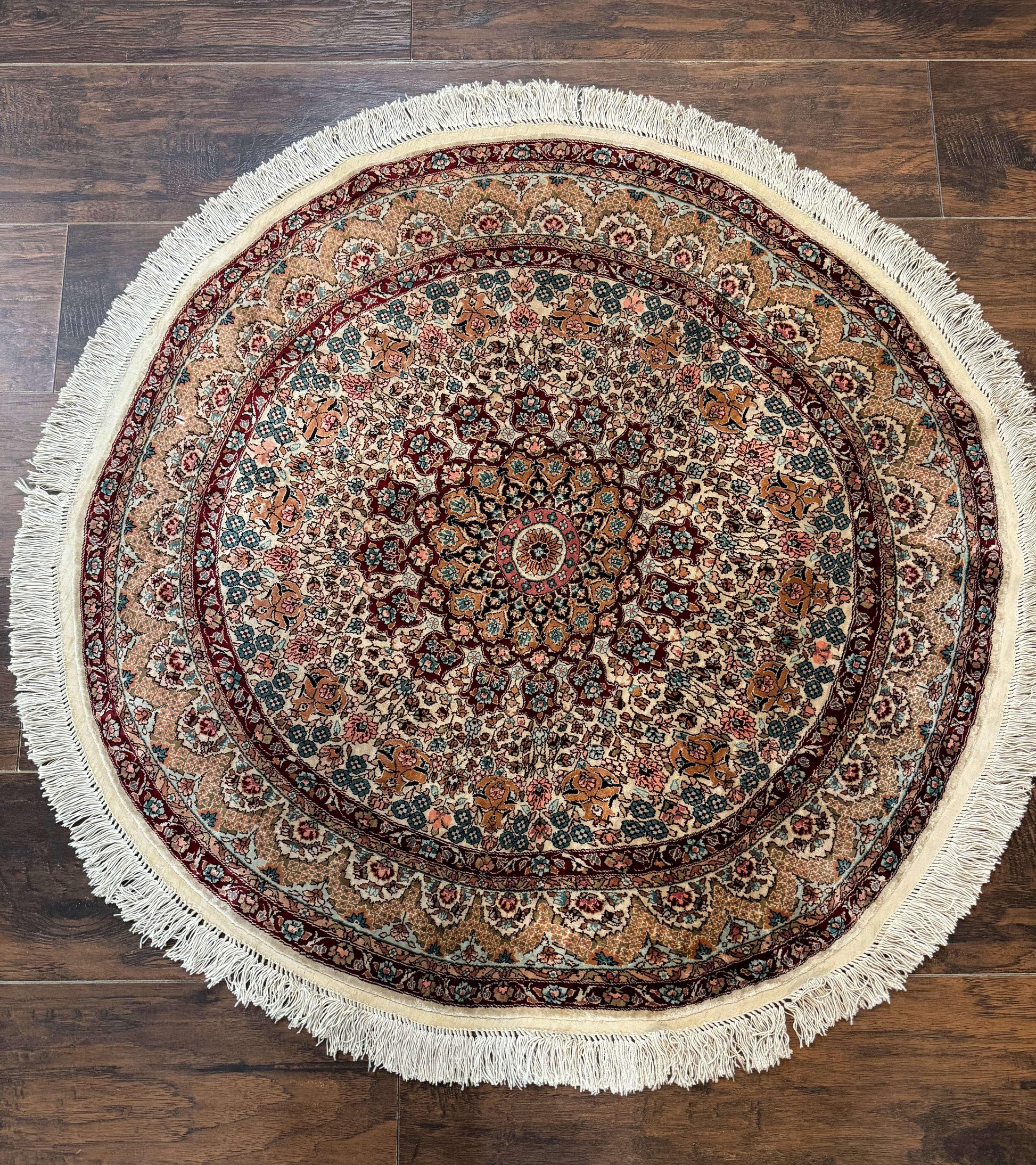 Round Silk Rug 3x3, Extremely Fine 580 KSPI, Sino Persian Round Handmade Carpet, Silk on Silk - Nuvé
