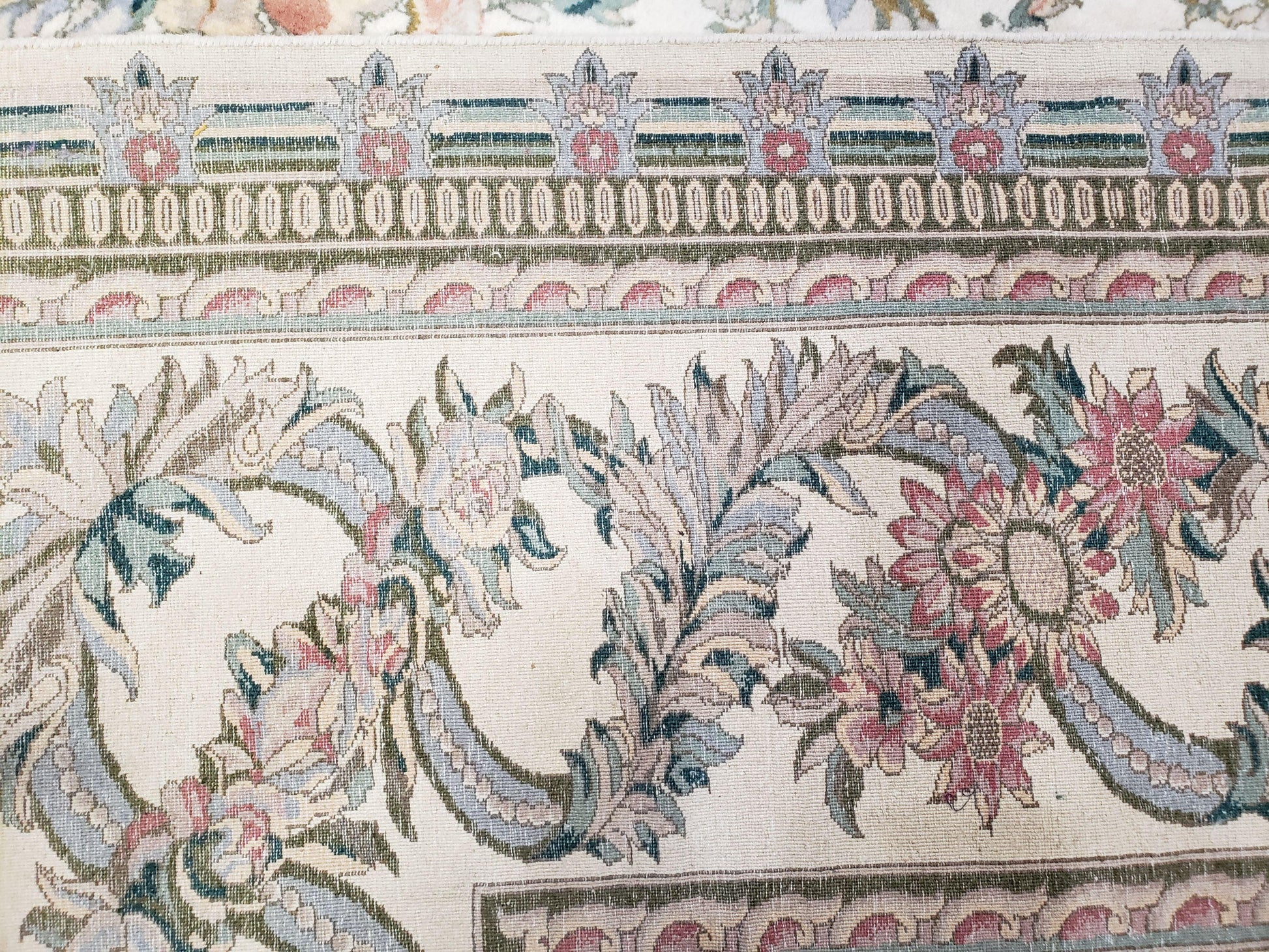 Pak Persian Floral Rug 11 x 12.6, Ivory, Very Fine, Hand Knotted - Nuvé