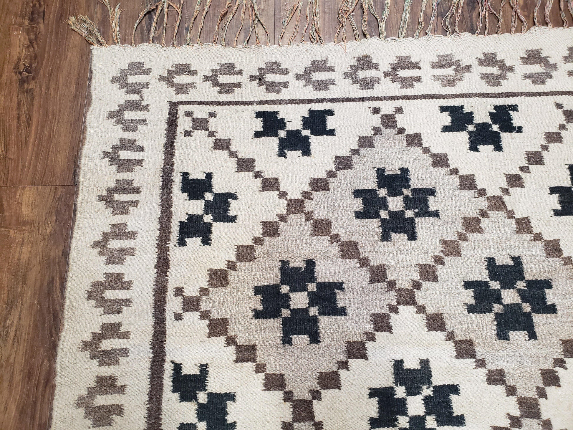 Semi Antique South American Blanket 4x8, Wool Hand-Woven Flatweave Kilim Rug, Handmade Antique Vintage Runner, Ivory & Blue, Diamond Panel - Nuvé