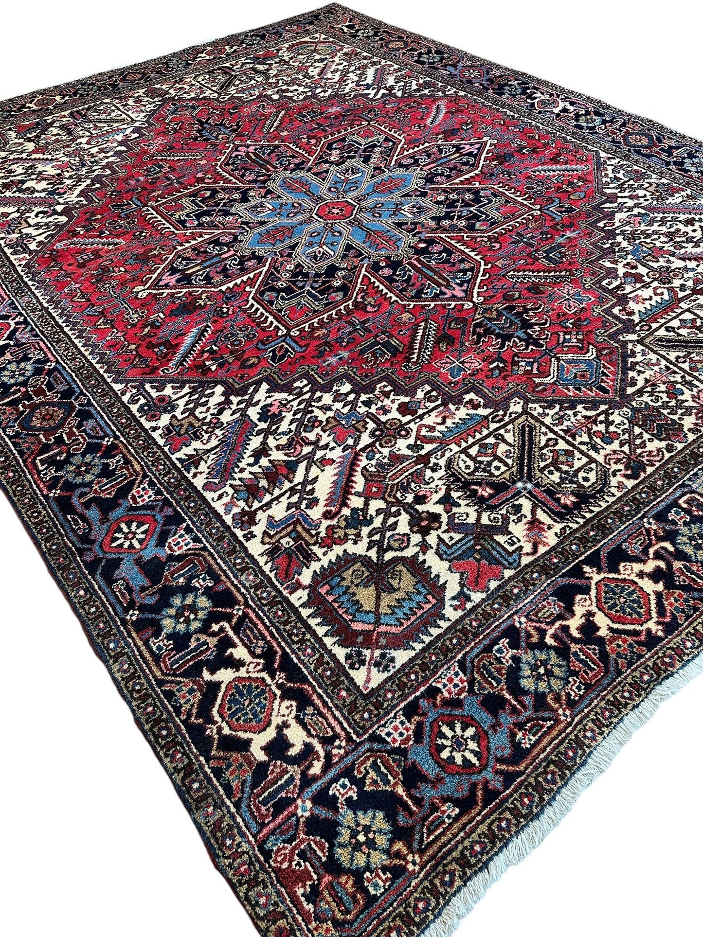 Hand-Knotted Persian Heriz Wool Rug – 9’ x 12’ – Geometric Medallion Design - Nuvé