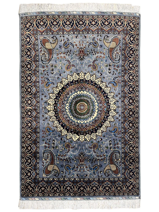 Hand-Knotted Parak Rug – Gray, 40” x 60” | Afghan Wool Rug - Nuvé