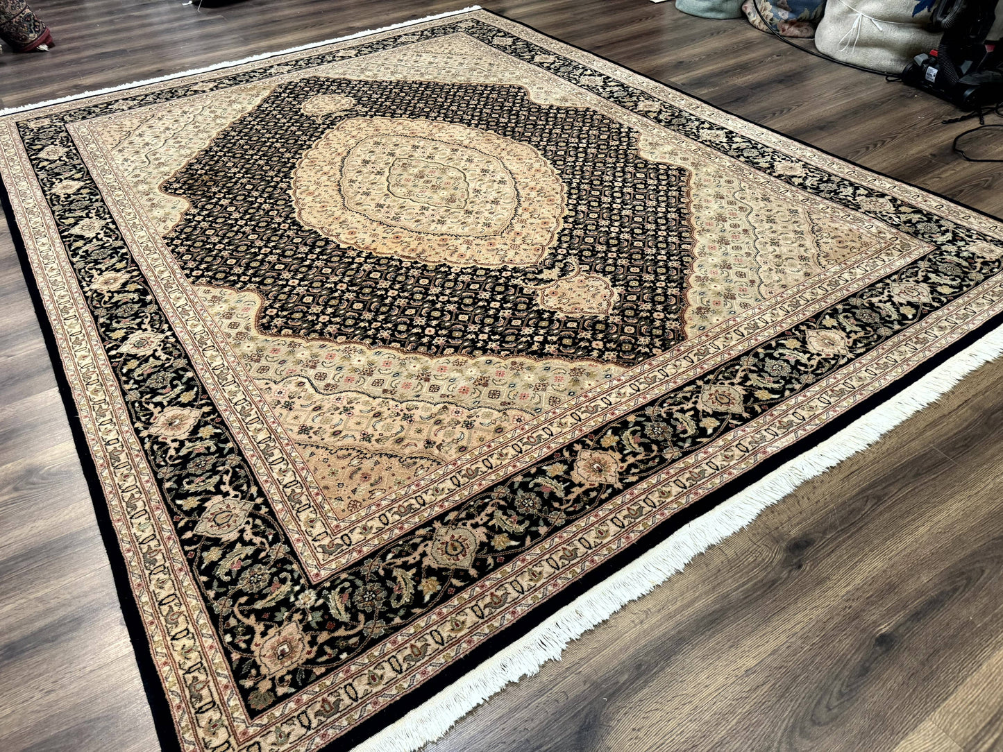 Sino Persian Rug 8x10, Herati Mahi Pattern, Fine 170 KPSI, Black, Wool and Silk Highlights - Nuvé