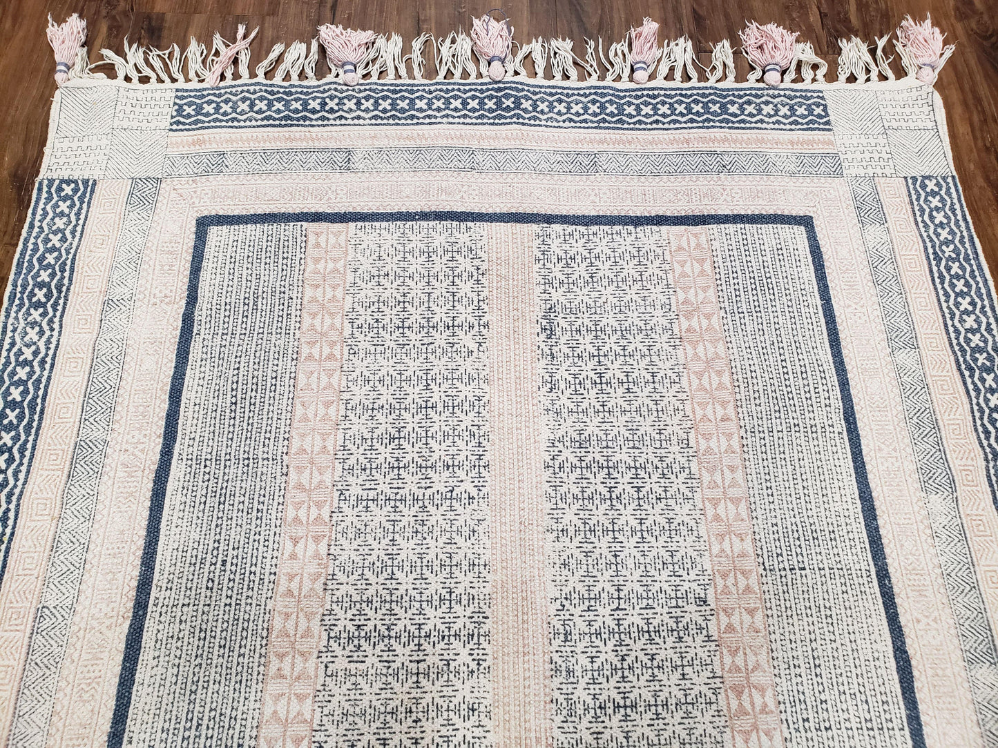 Vintage Moroccan Kilim Area Rug 4x6, Ivory & Blues, Moroccan Wall Hanging, Wool, Handmade, 3'9" x 6' 1", Boho Rug, Flatweave Moroccan Carpet - Nuvé