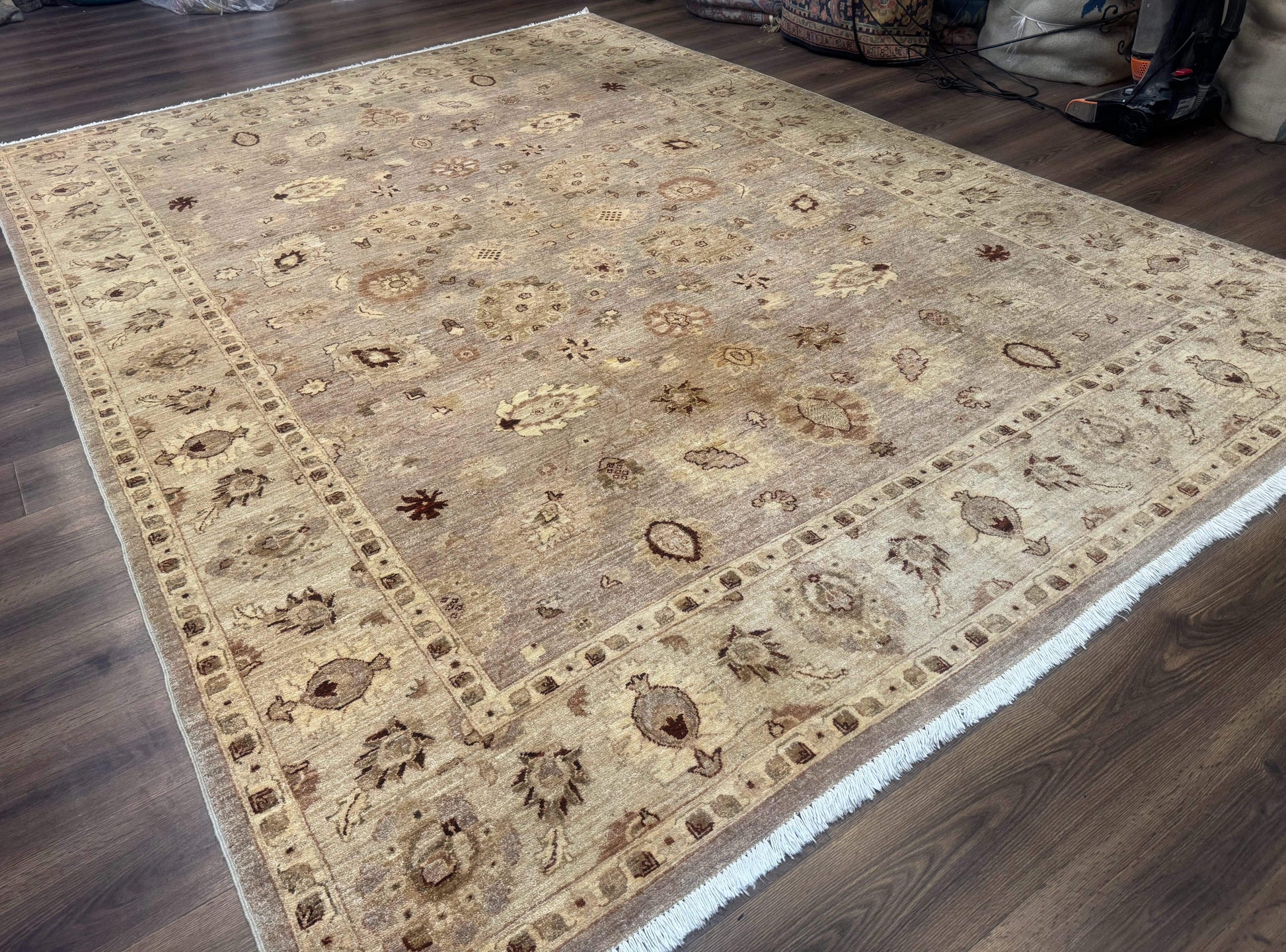 Pakistani Peshawar Rug 8x11, Indo Persian Mahal Carpet, Traditional Wool Oriental Rug - Nuvé