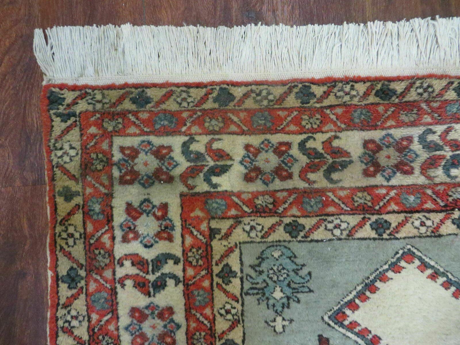 4' X 7' Vintage Handmade Knotted Rug India Caucasian Wool Soft Green Organic - Nuvé