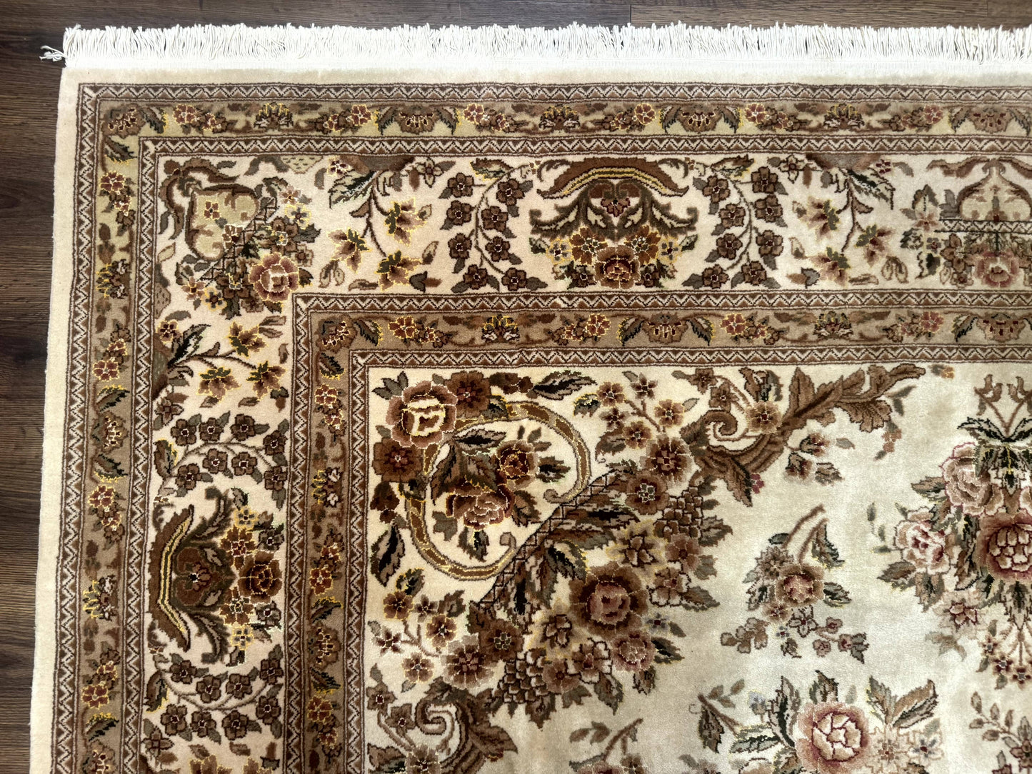 Sino Persian Rug 8x10, Floral, Elegant, Fine 225 KPSI, Beige, Wool & Silk - Nuvé