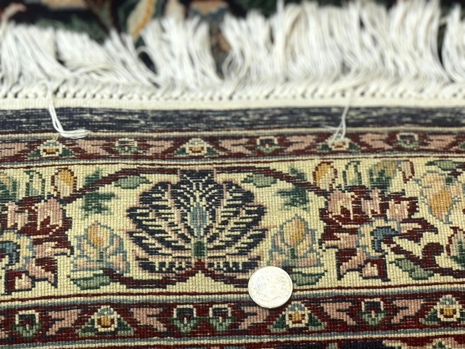 Square Pak Persian Small Rug 2.7 x 2.7, William Morris Design, Dark Green, Floral, Handmade - Nuvé