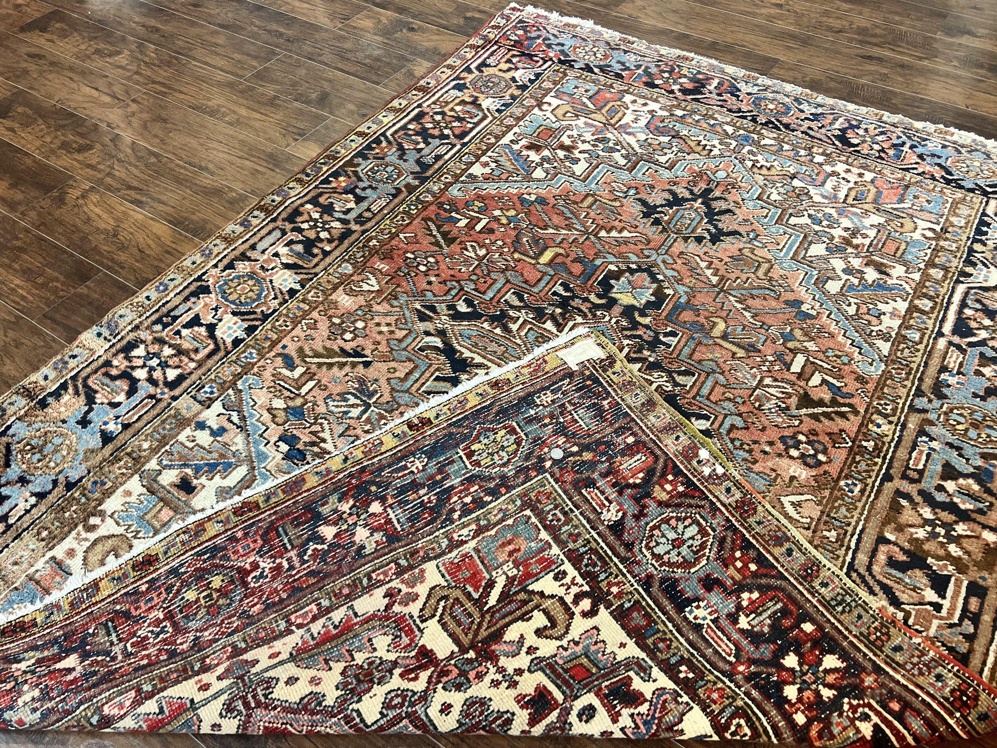 Antique Persian Heriz Rug 6x8, Geometric Medallion, 1920s Oriental Carpet, Handmade Wool Rug - Nuvé
