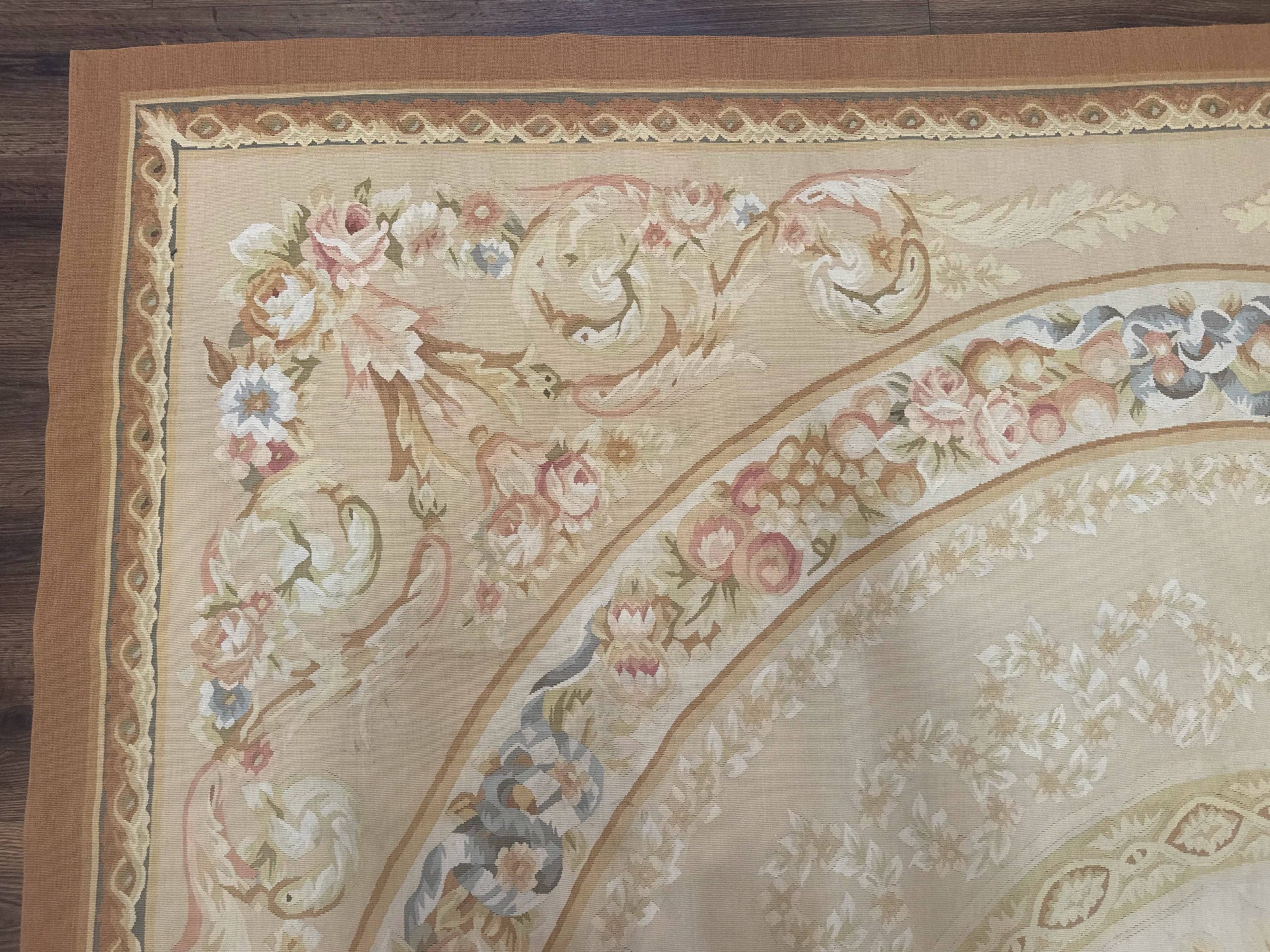 Aubusson Rug 9x12, French European Design, Floral, Elegant - Nuvé