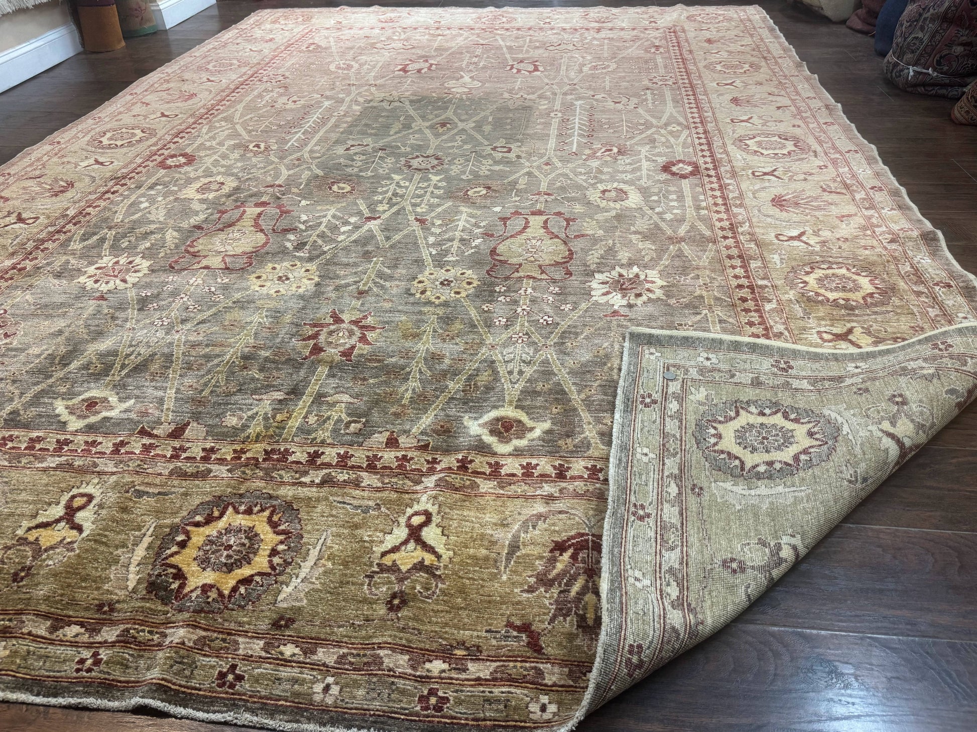 Pakistani Rug 10x14, Large Peshawar Chobi Carpet - Nuvé