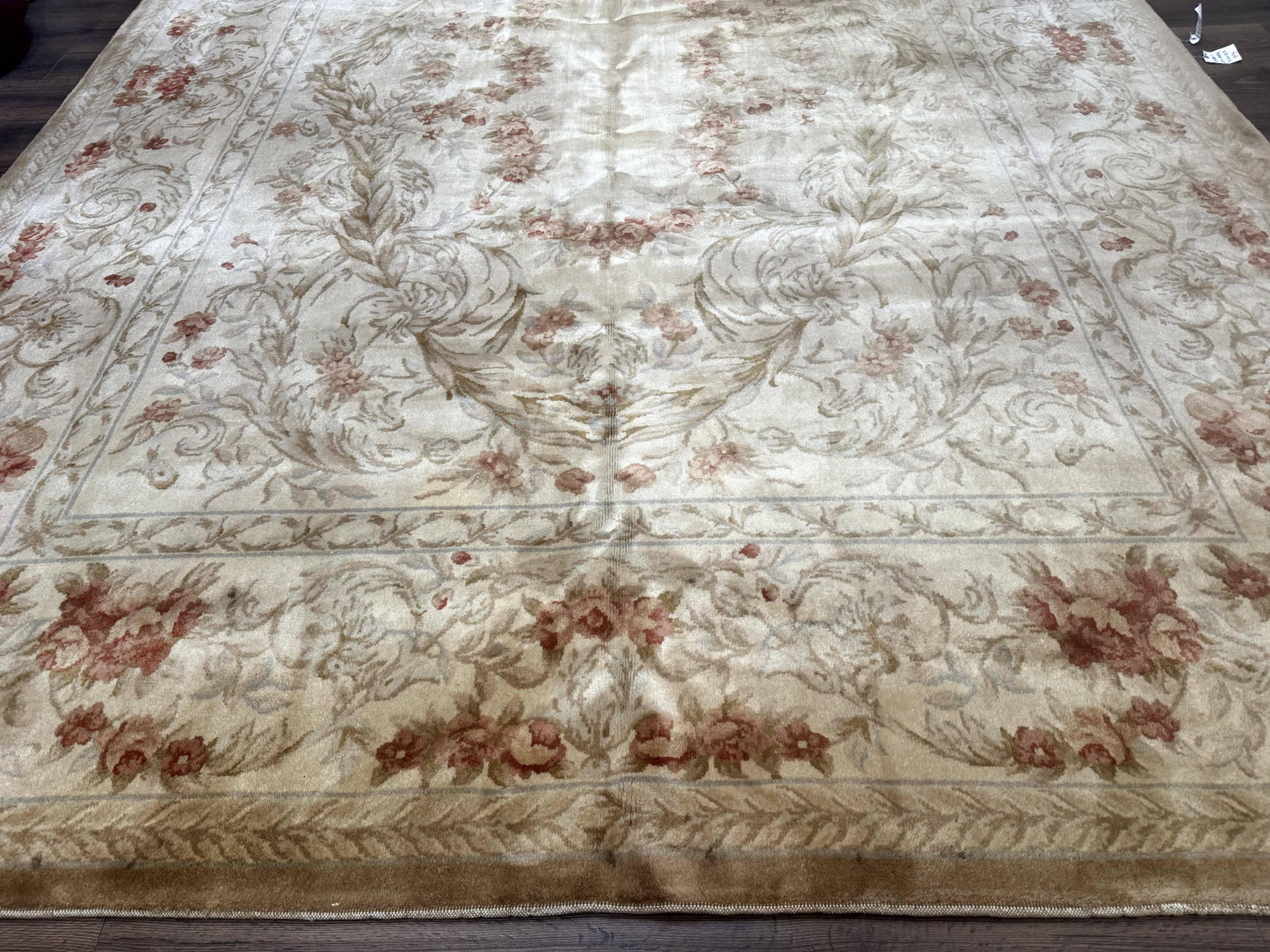 Chinese Aubusson Wool Rug 10x14, European Design, Thick Wool Pile - Nuvé