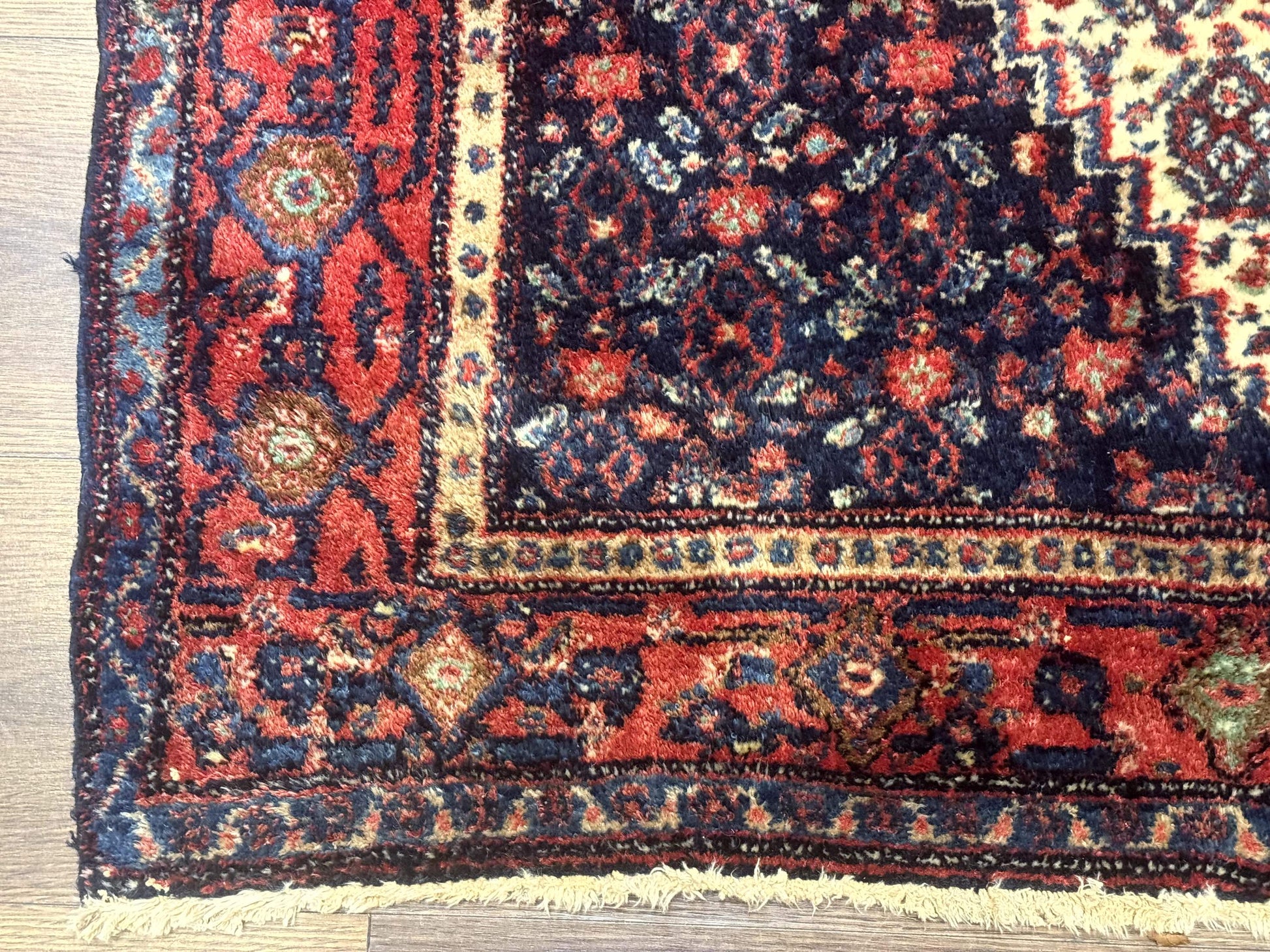 Antique Persian Kurdish Senneh Rug 4x5 Tribal Carpet Wool Geometric Medallion - Nuvé