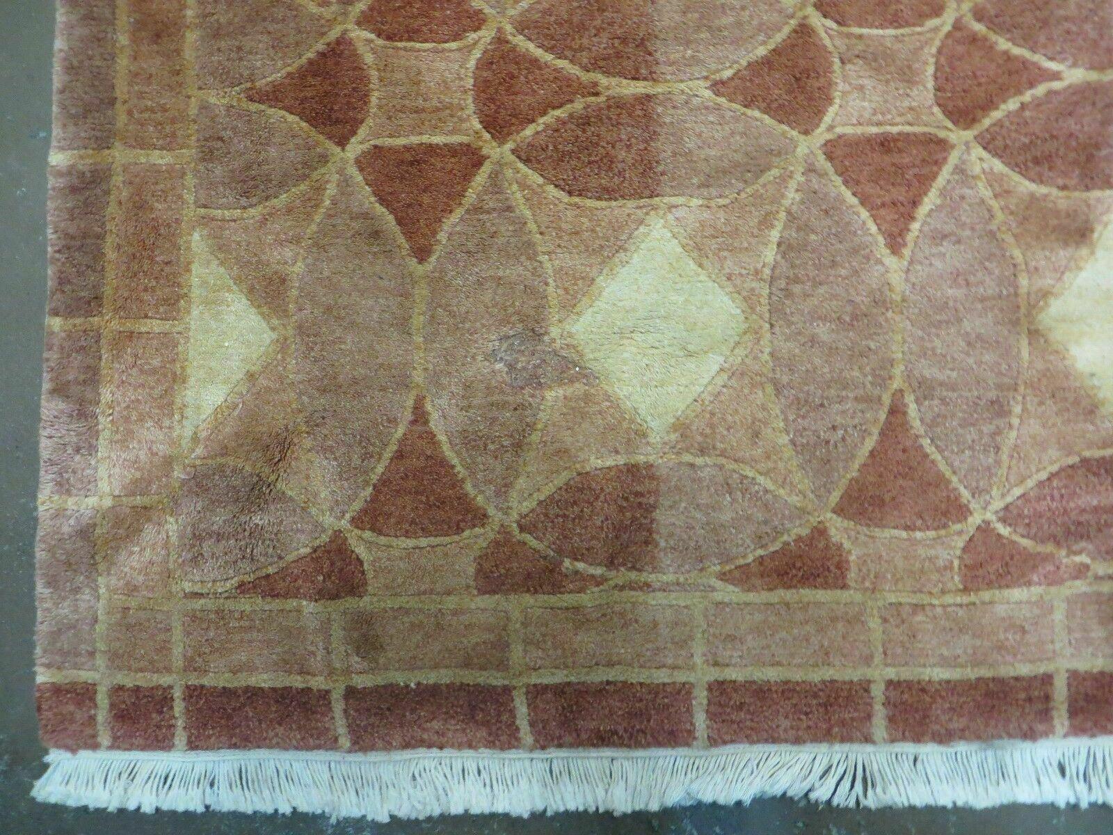 5' X 7' Modern Tibetan Nepal Art Deco Chinese Hand Knotted Wool Rug Decorative Contemporary Home Décor - Nuvé