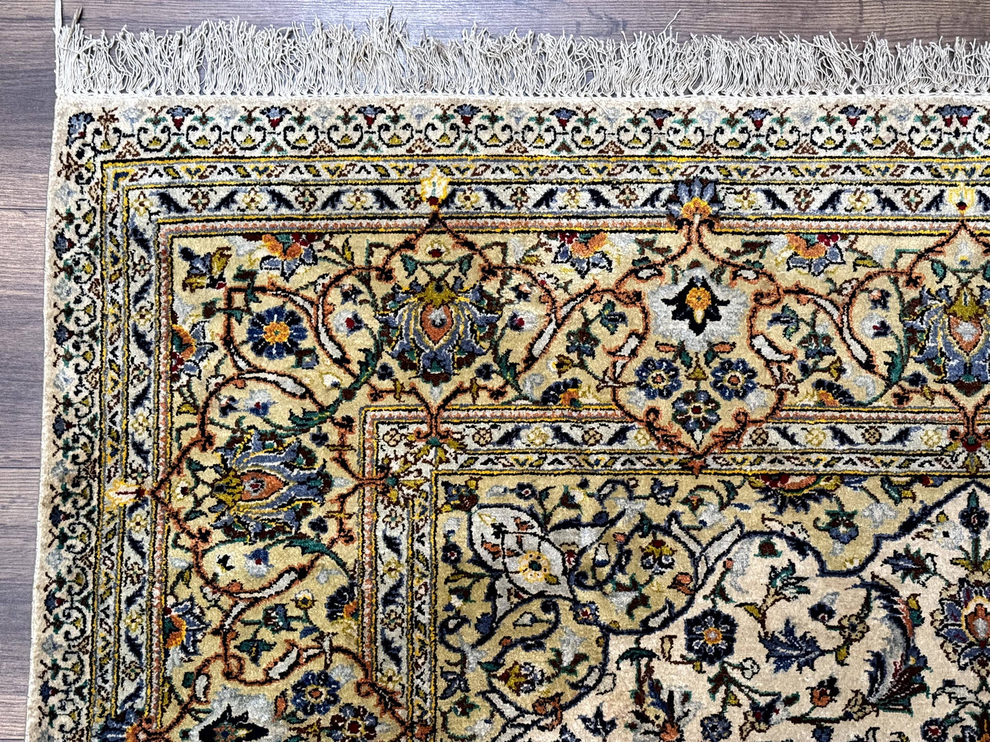 Rare Silk Persian Kashan Rug 4.6 x 7, Antique Fine 310 KPSI, Ivory - Nuvé