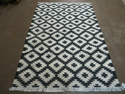 4' X 6' Hand Woven Wool Rug Contemporary Kilim Dhurrie Modern Oriental Area Rug - Nuvé