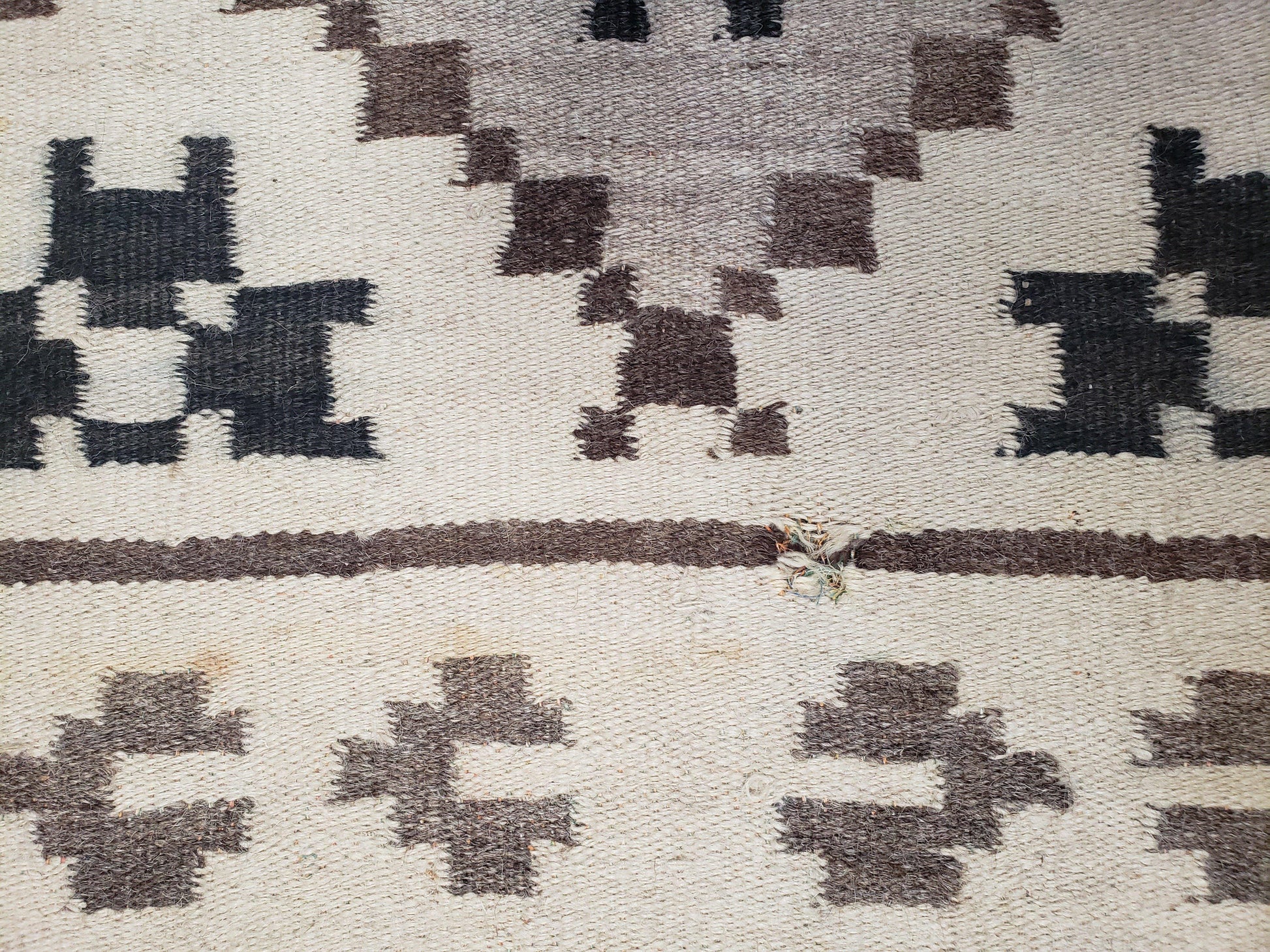 Semi Antique South American Blanket 4x8, Wool Hand-Woven Flatweave Kilim Rug, Handmade Antique Vintage Runner, Ivory & Blue, Diamond Panel - Nuvé