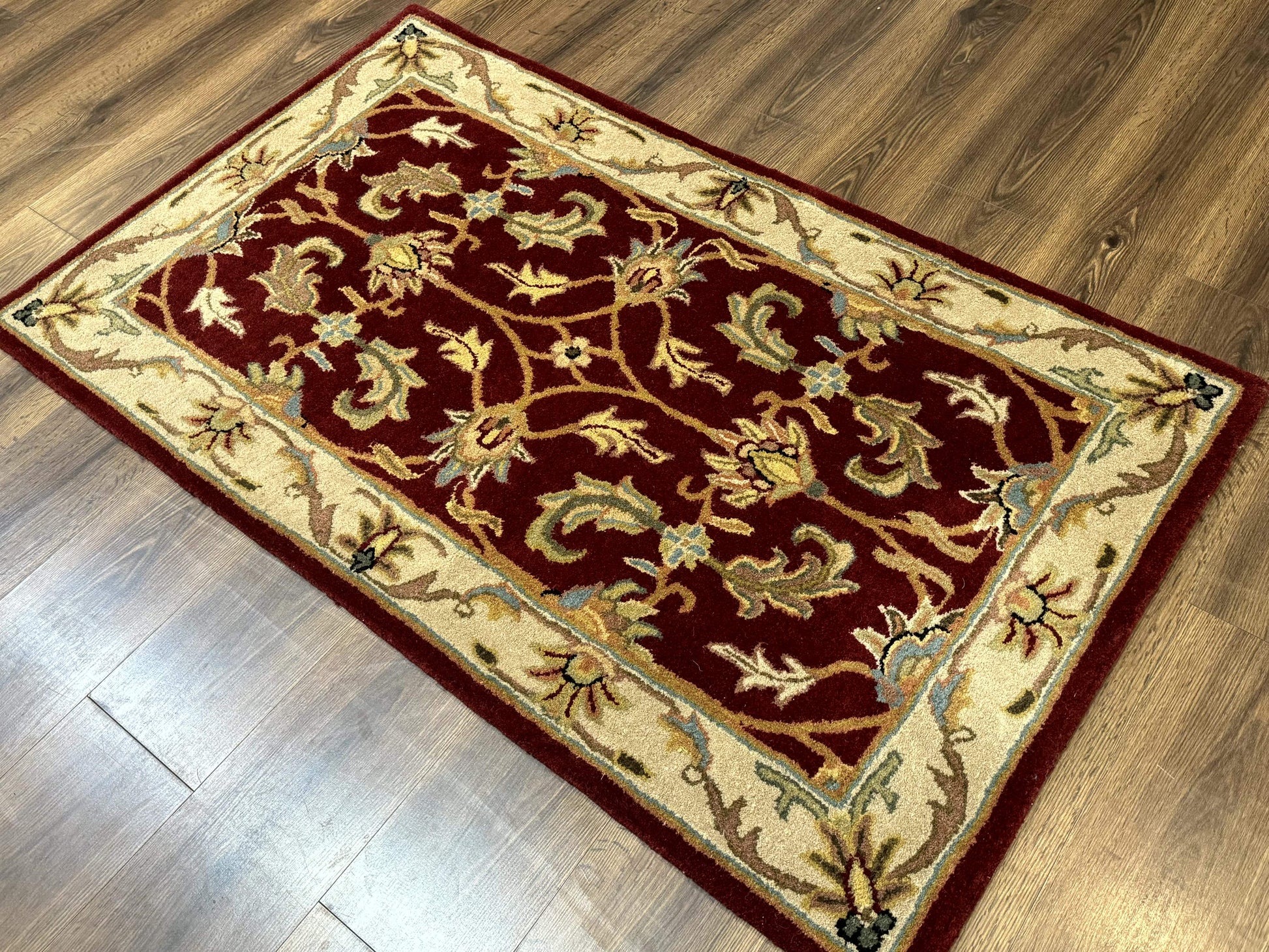 Small Floral Wool Rug 3x5, Safavieh Heritage Collection, Dark Red, Pair A - Nuvé