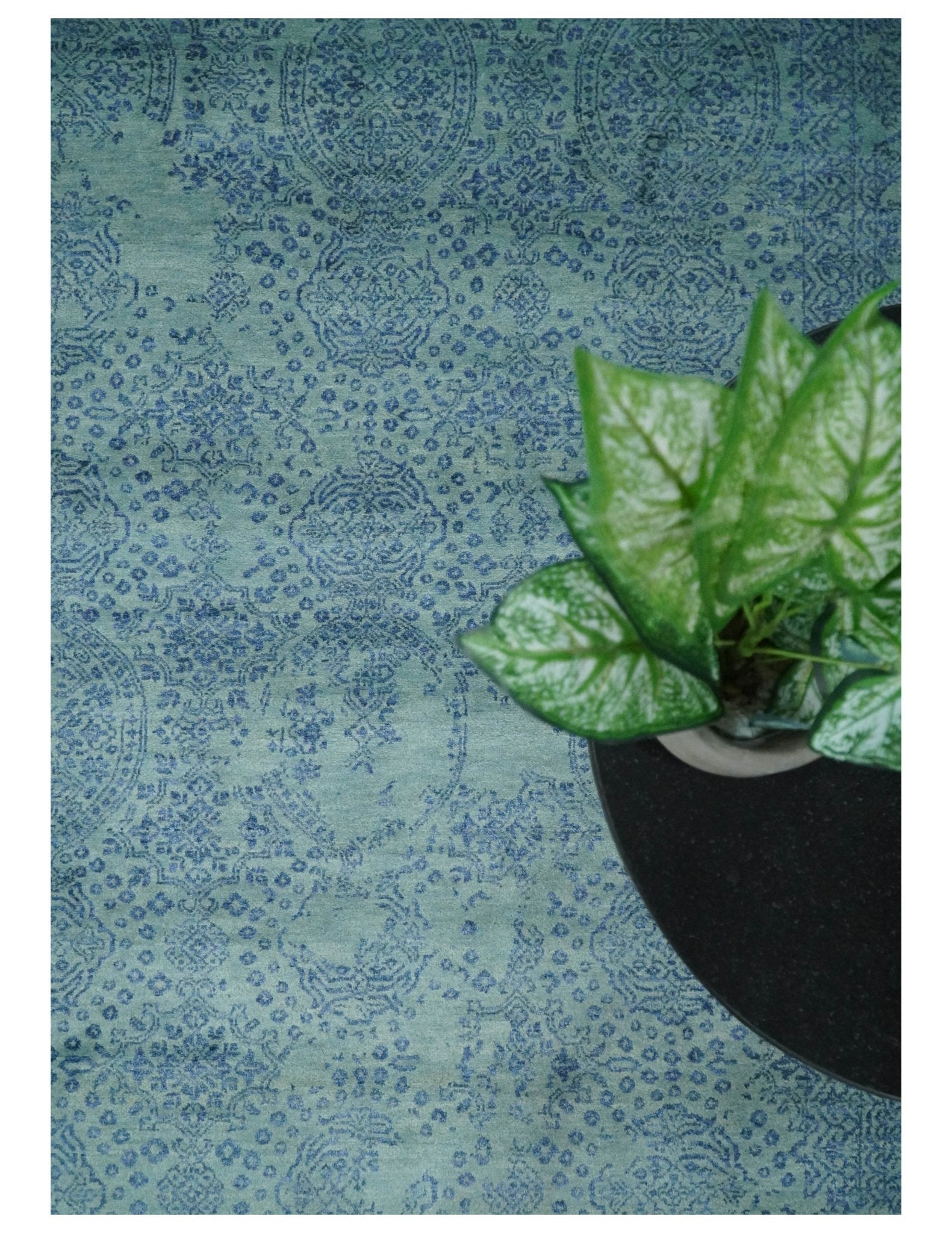 9x12 Fine Hand Knotted Blue and Teal Traditional Vintage Persian Style Antique Wool Rug | AGR33 - Nuvé