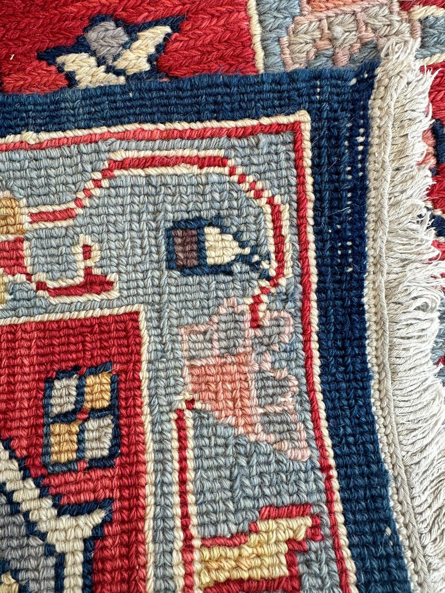 Handwoven Nourison Soumak SK43 Multicolor Area Rug – 7'8" x 9'11" – Professionally Cleaned - Nuvé