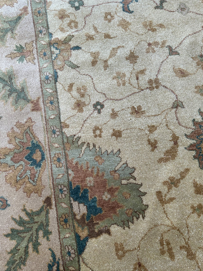 Hand-Knotted Oushak Soft Wool Rug 8 x 10 - Nuvé