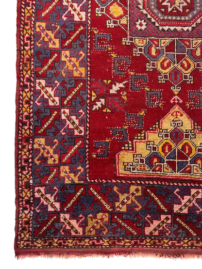 Dezgiri Anatolian Tribal Wool Rug – 5’x8’– Hand-Knotted Red Medallion Rug with Geometric Motifs - Nuvé