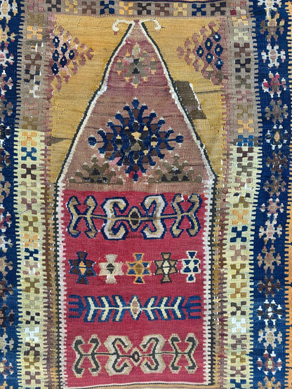 Antique Anatolian Wool Prayer Rug 4’ x 6’6” - Nuvé