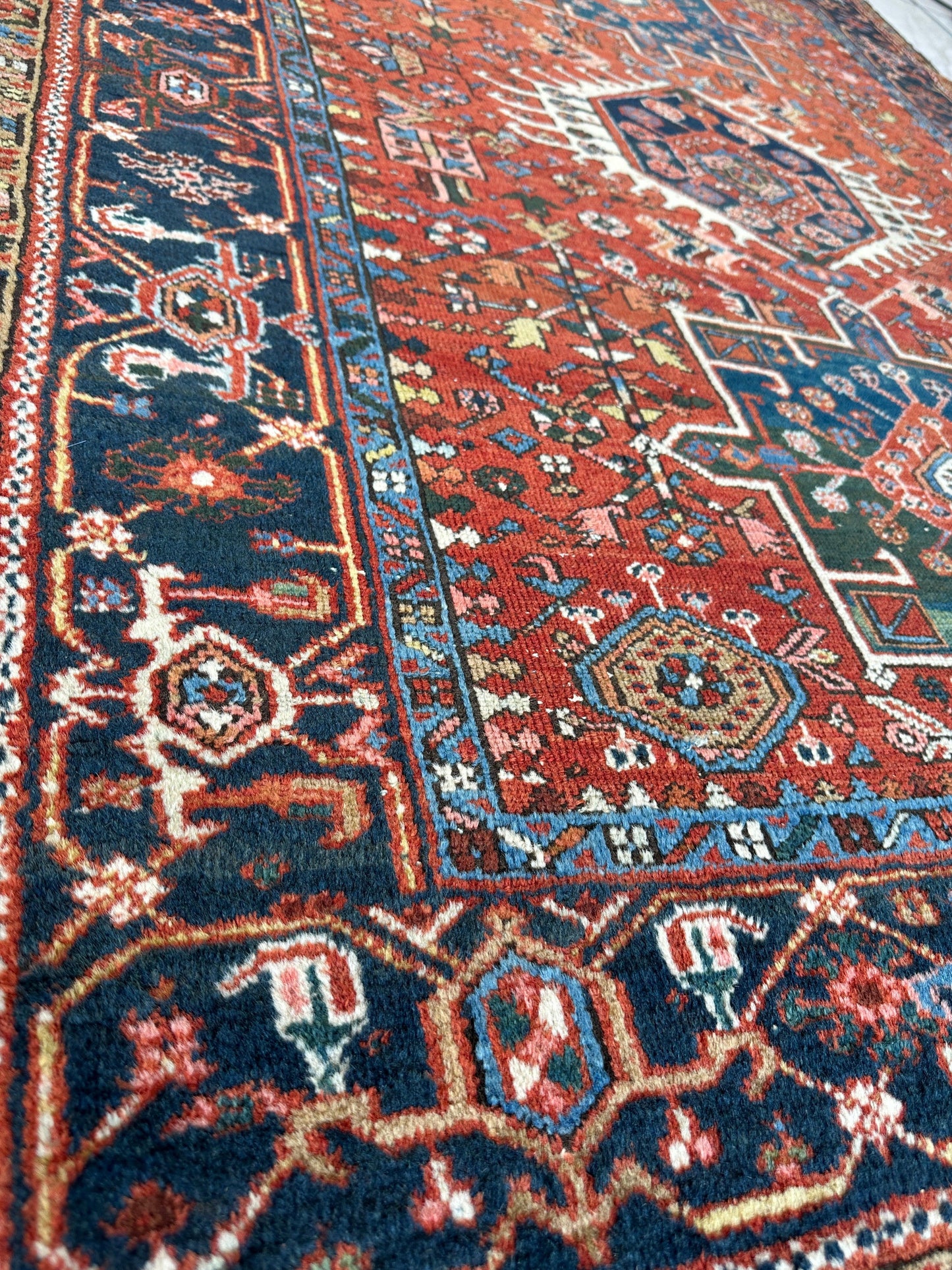 KARAJA Persian Antique Heriz Rug  4'9" x 6' - Nuvé