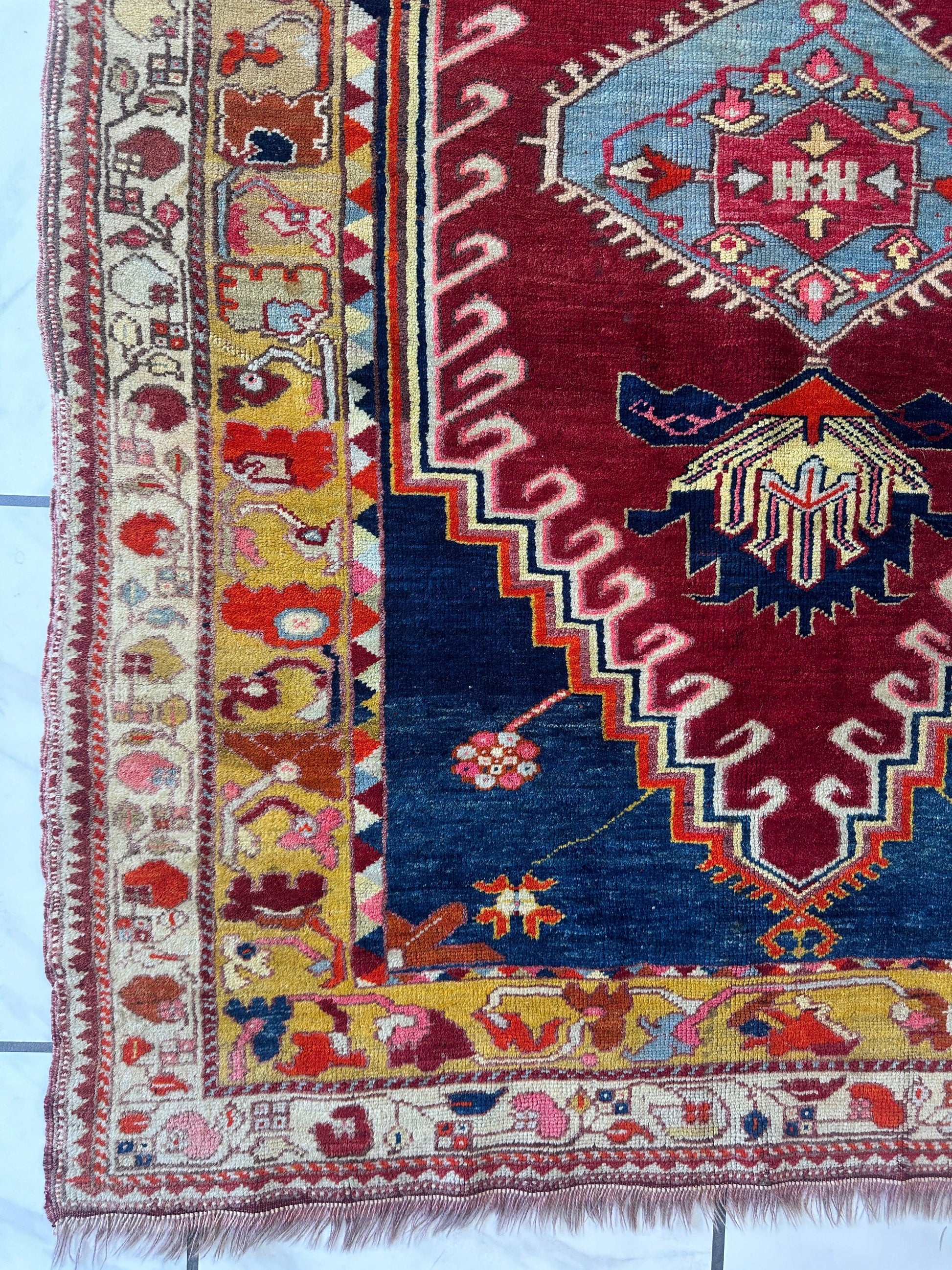 Hand-Knotted Antique Turkish Melas Wool Rug – 4'3" x 5'11" – Vibrant Geometric Motifs - Nuvé