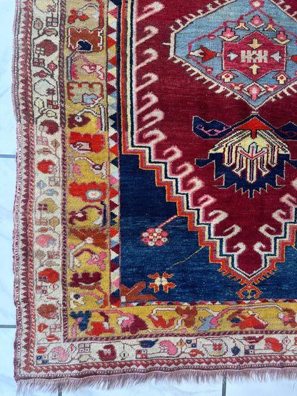 Hand-Knotted Antique Turkish Melas Wool Rug – 4'3" x 5'11" – Vibrant Geometric Motifs - Nuvé