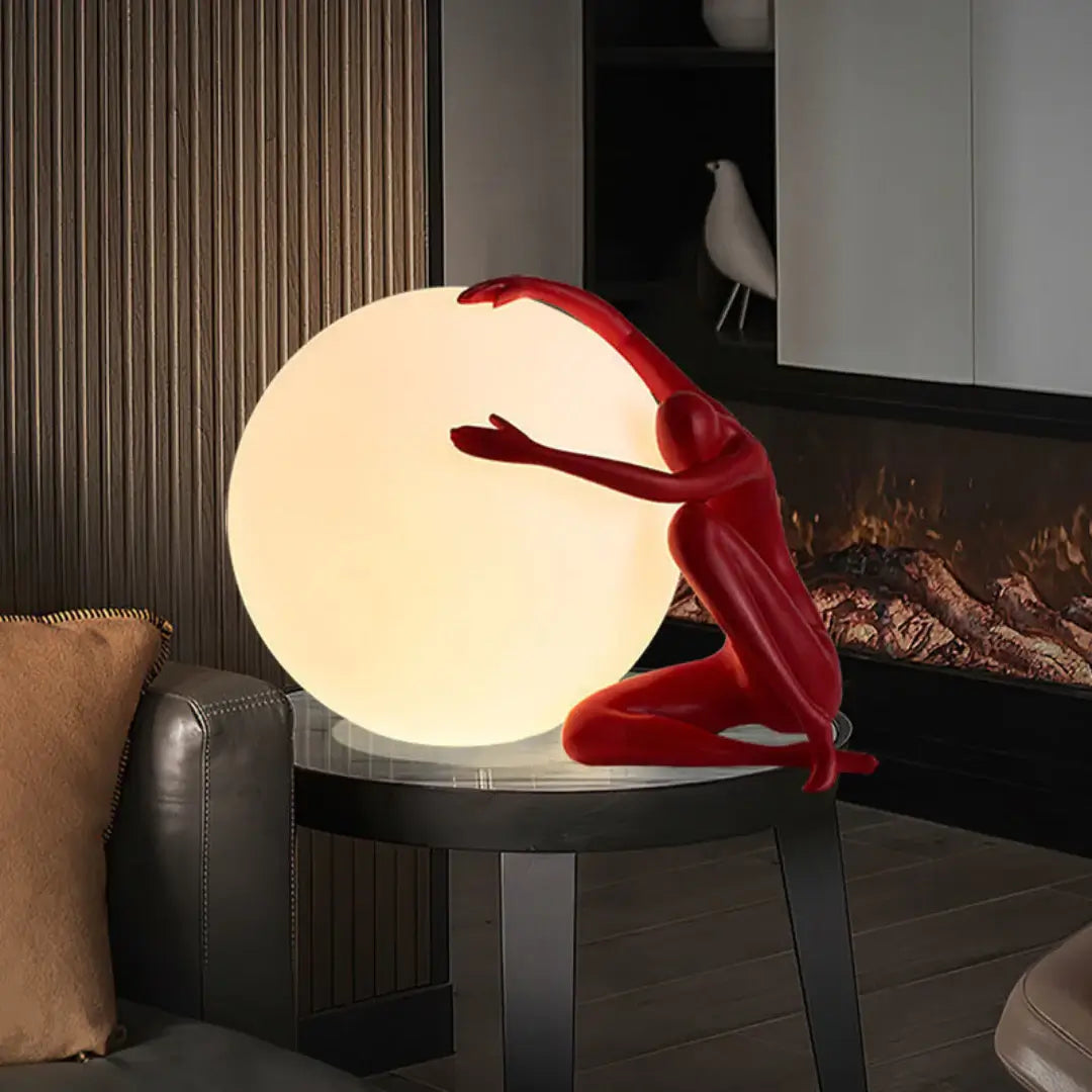 Abstract Character Round Table Lamp - Nuvé