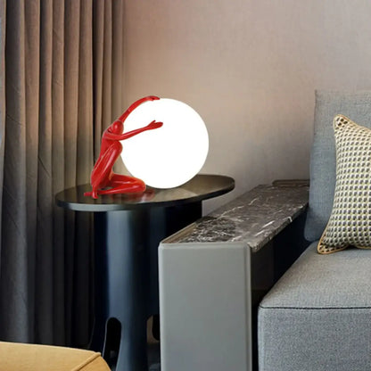 Abstract Character Round Table Lamp - Nuvé