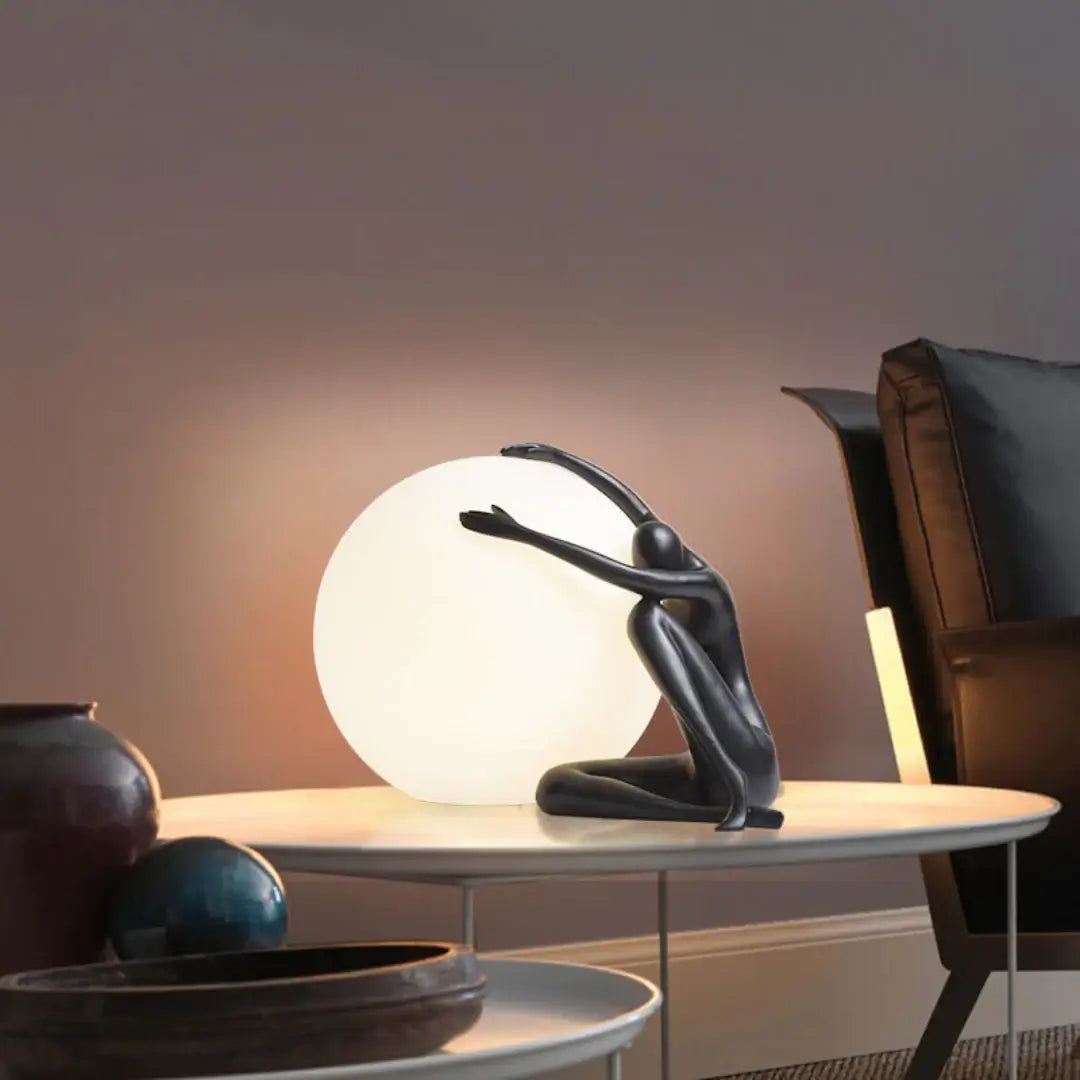 Abstract Character Round Table Lamp - Nuvé