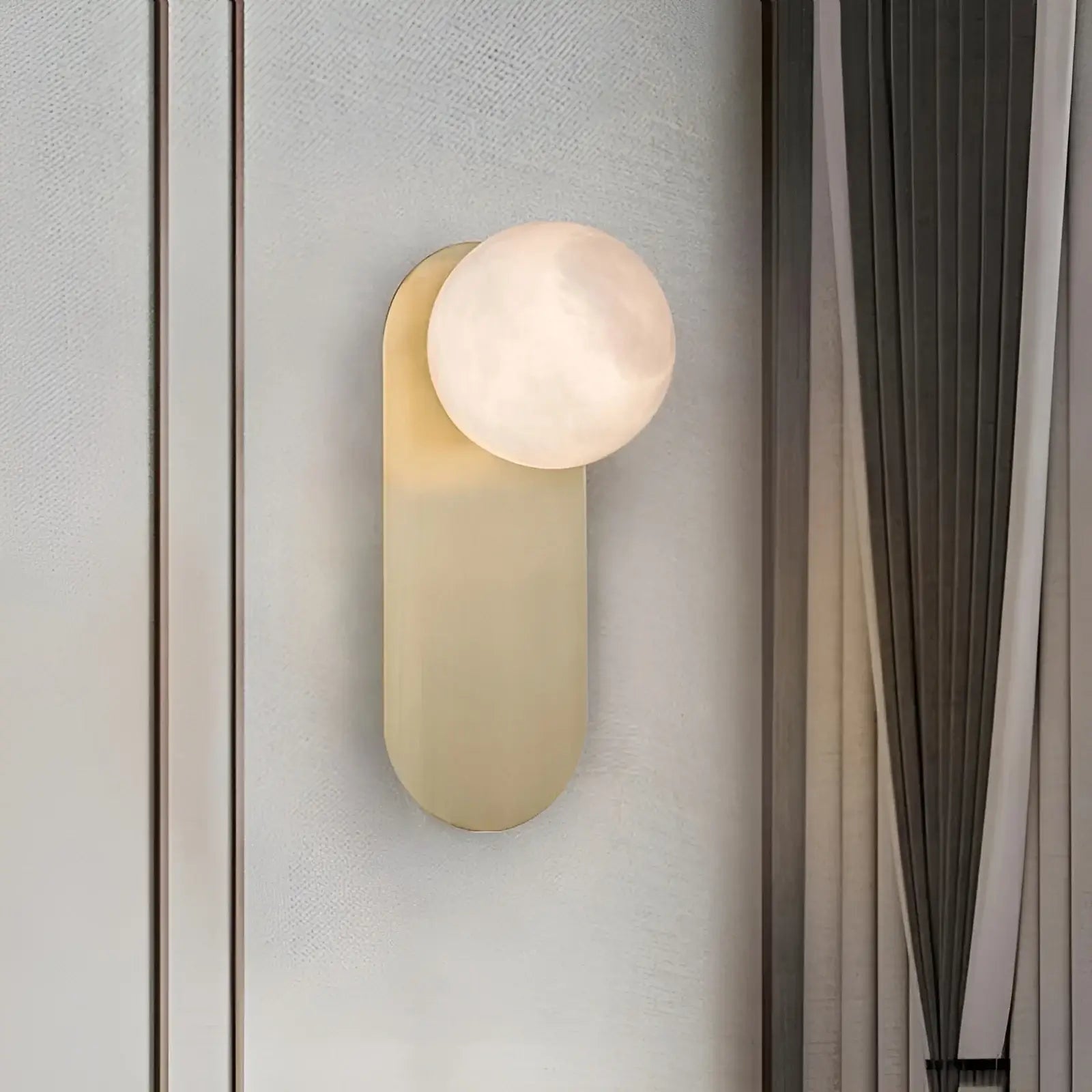 Alabaster Copper Adrion Wall Light - Nuvé