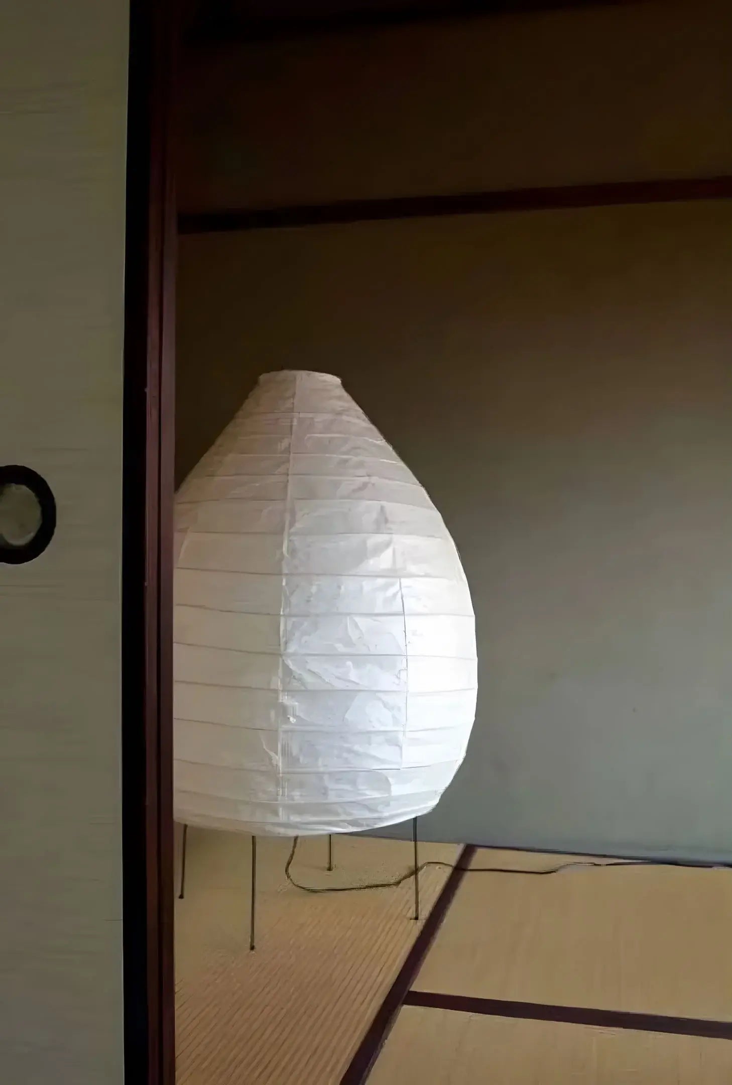 Akari 23N Floor Lamp - Nuvé