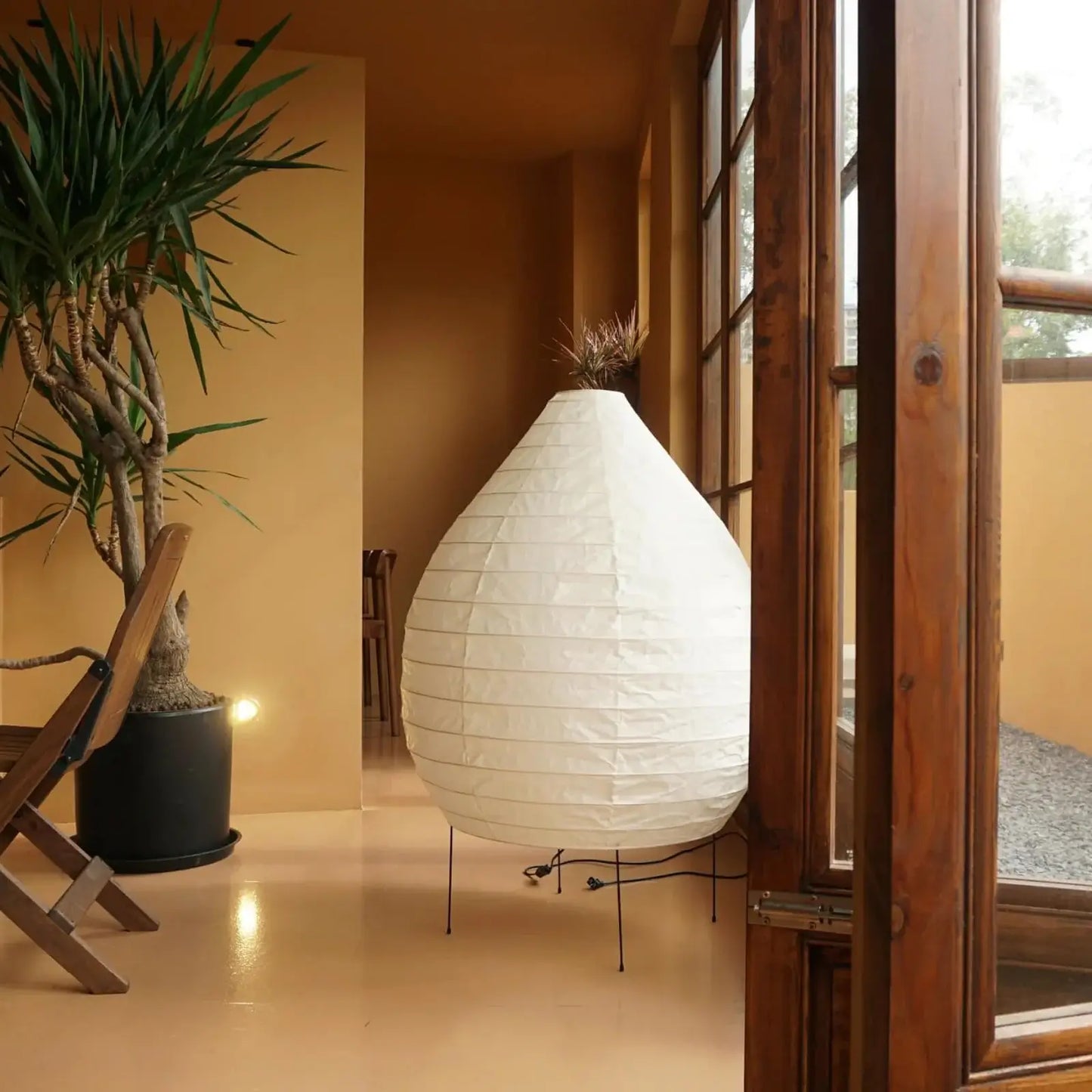 Akari 23N Floor Lamp - Nuvé